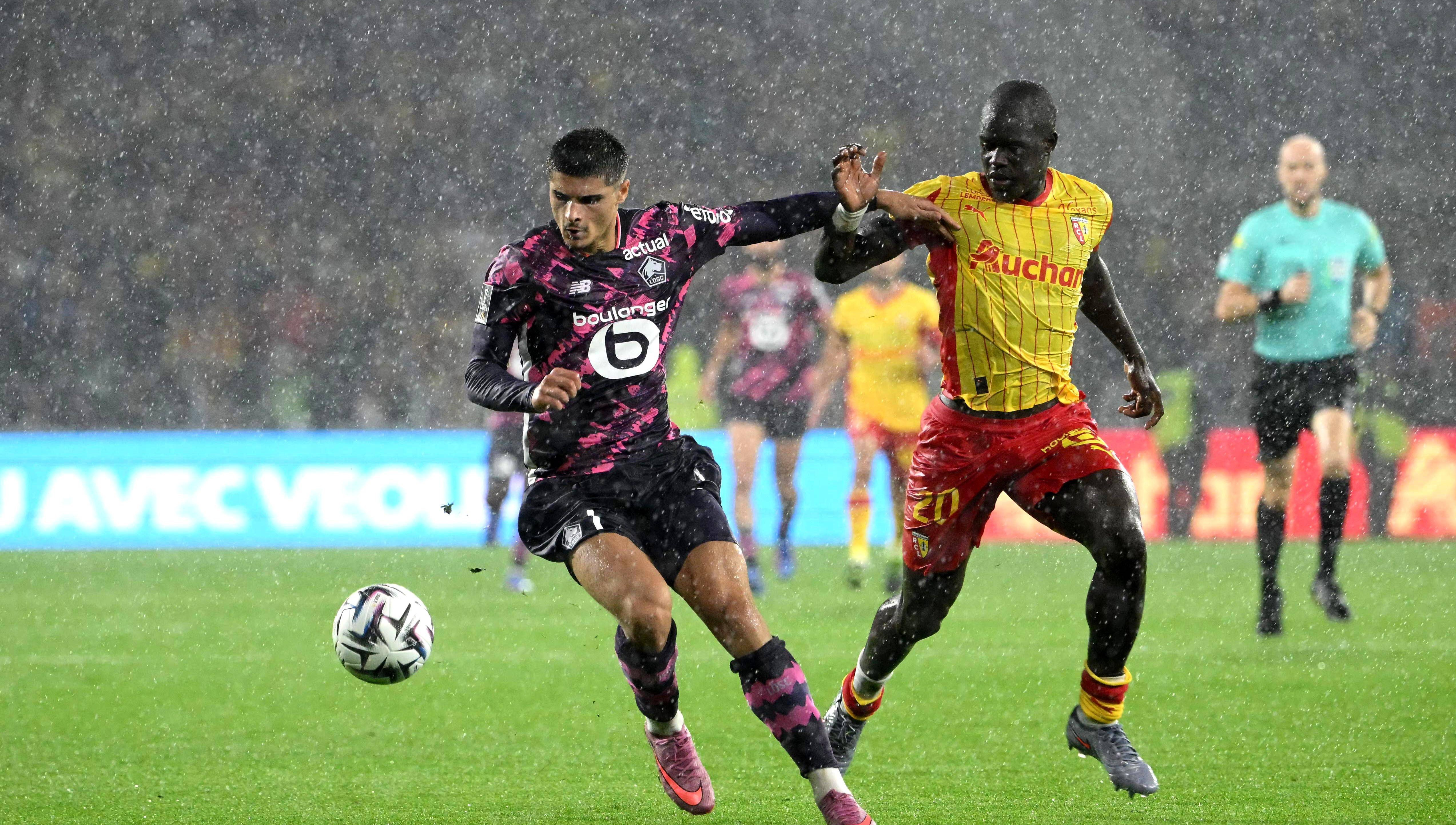 Maratonul Ligue 1 de pe VOYO începe de la 18:00! Lille - Lens, meciul serii în Franța