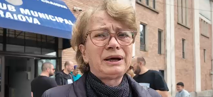 Mama lui Cristi Neamțu, în lacrimi la finalul turneului comemorativ: „Băieții vin la cimitir în fiecare an”