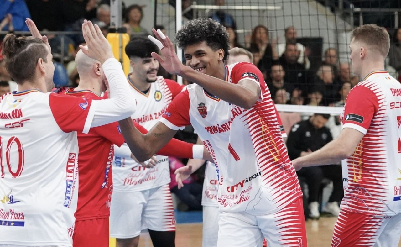 Gafă HALUCINANTĂ în finala Cupei României! Brașovul a încălcat regula cu privire la jucătorii români și a pierdut trofeul