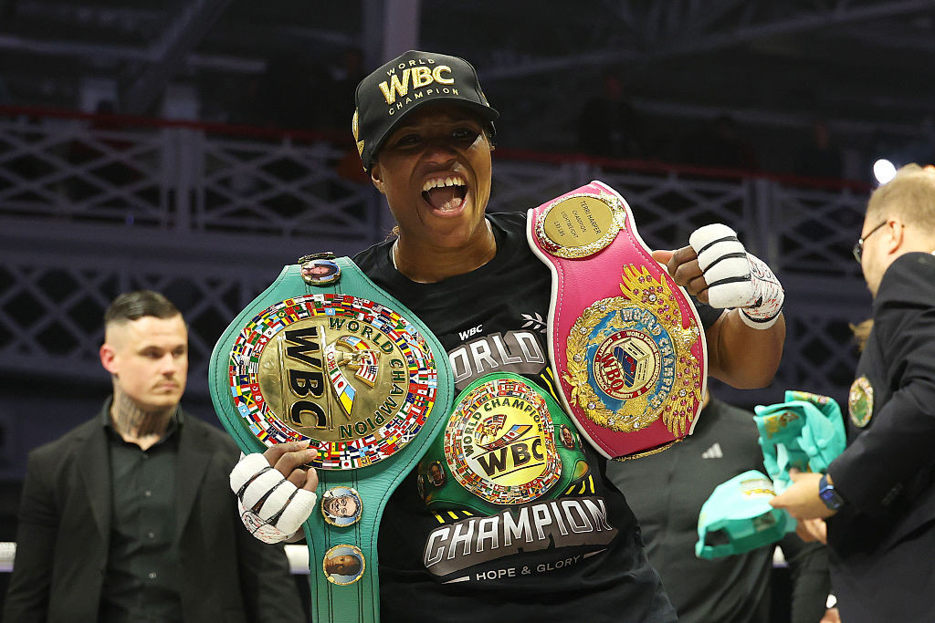 Sora lui Daniel Dubois face spectacol în boxul profesionist feminin