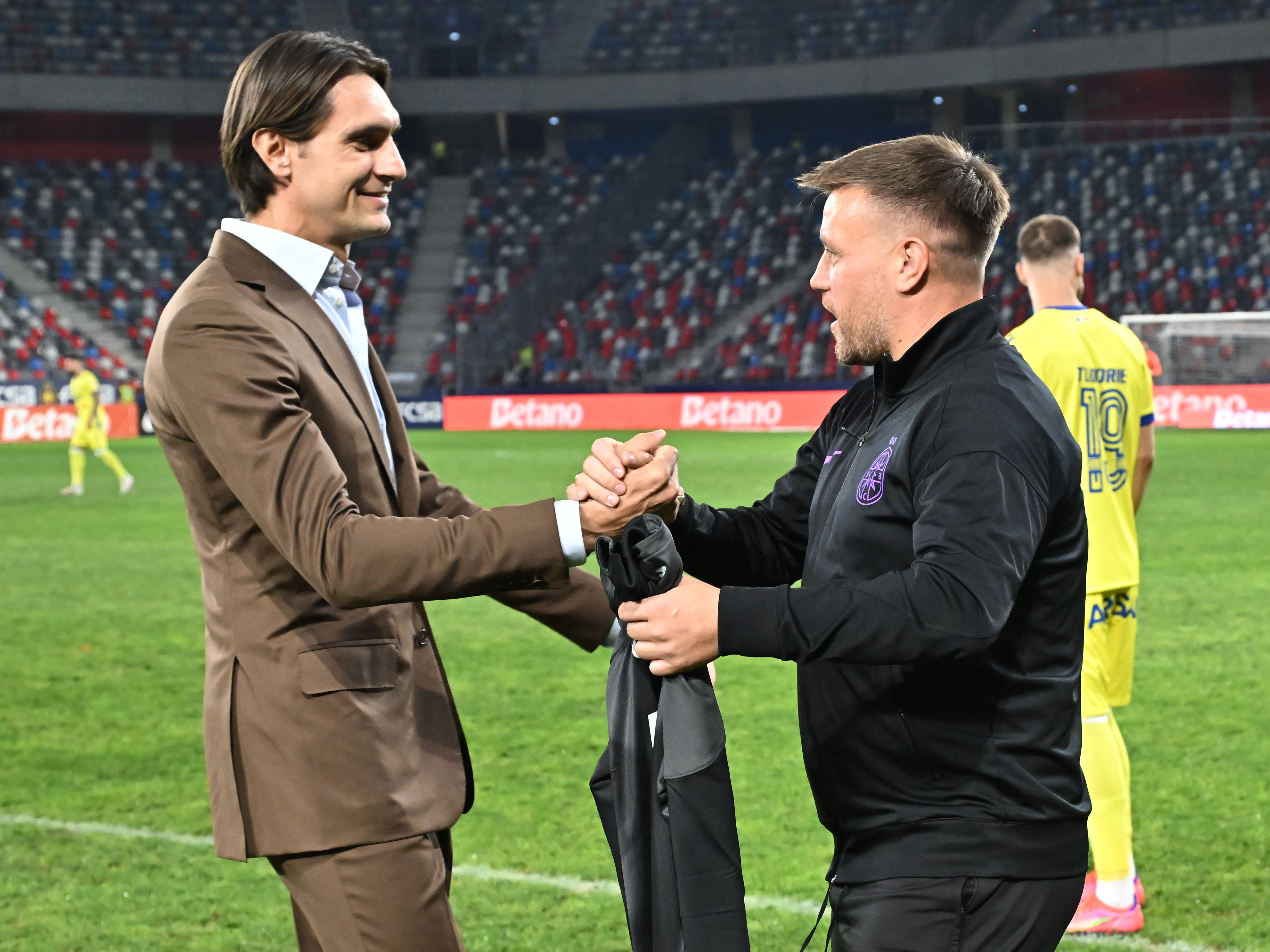 Ciprian Tătărușanu, așteptat să revină în fotbalul românesc: "Avem nevoie de el!"