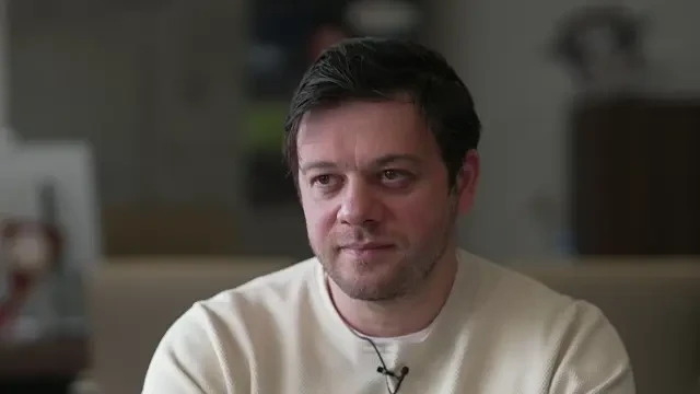Angelescu a spus-o direct! Legenda care va prelua banca Rapidului: „E în top 3 din istorie”