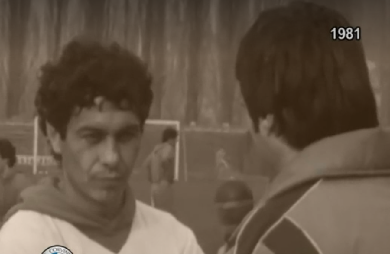 Hunedoara îl plânge pe Mircea Lucescu, care a fost antrenor-jucător al Corvinului: imagini din 1981