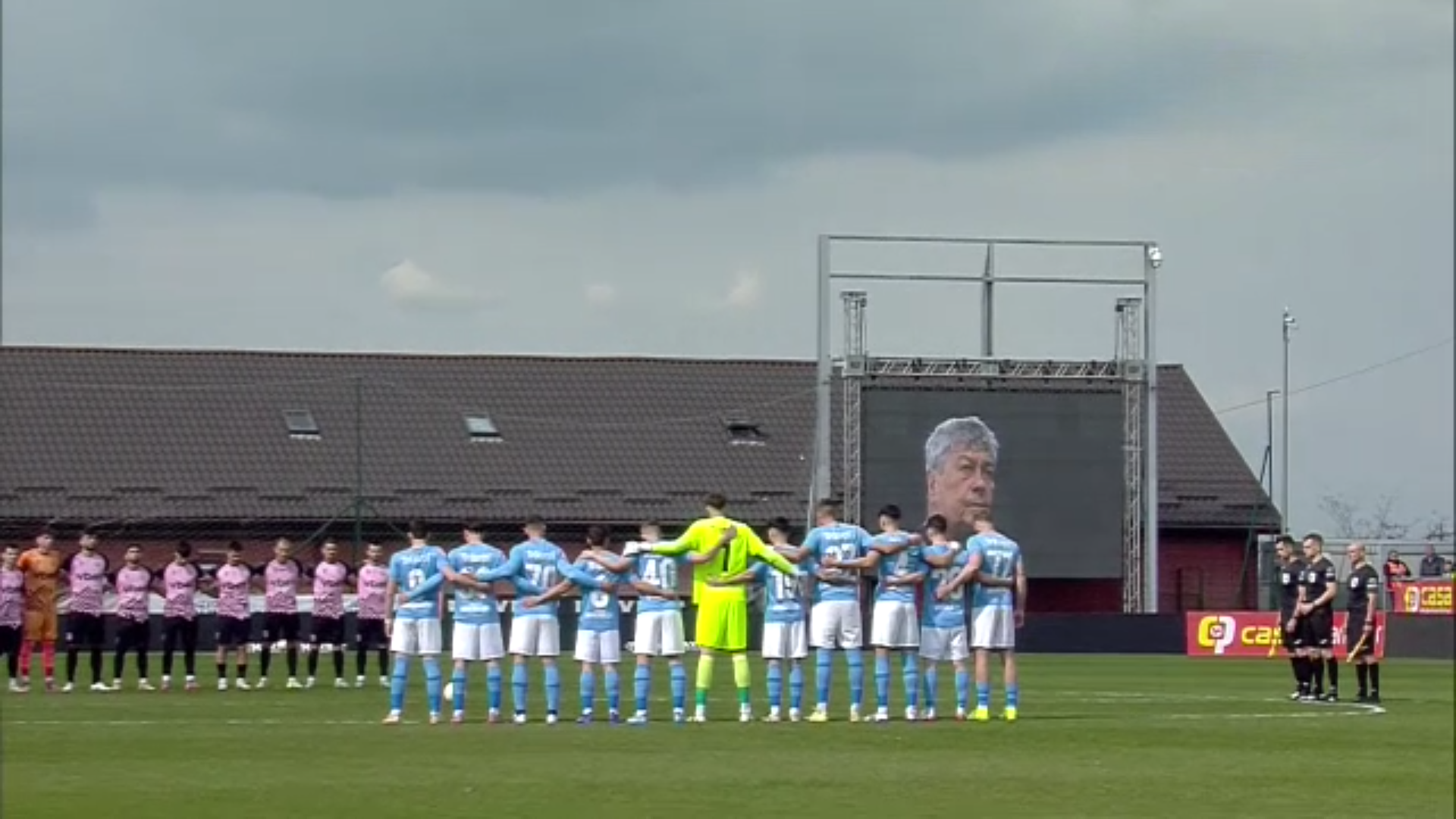 Gestul făcut de Corvinul în ziua înmormântării lui Mircea Lucescu
