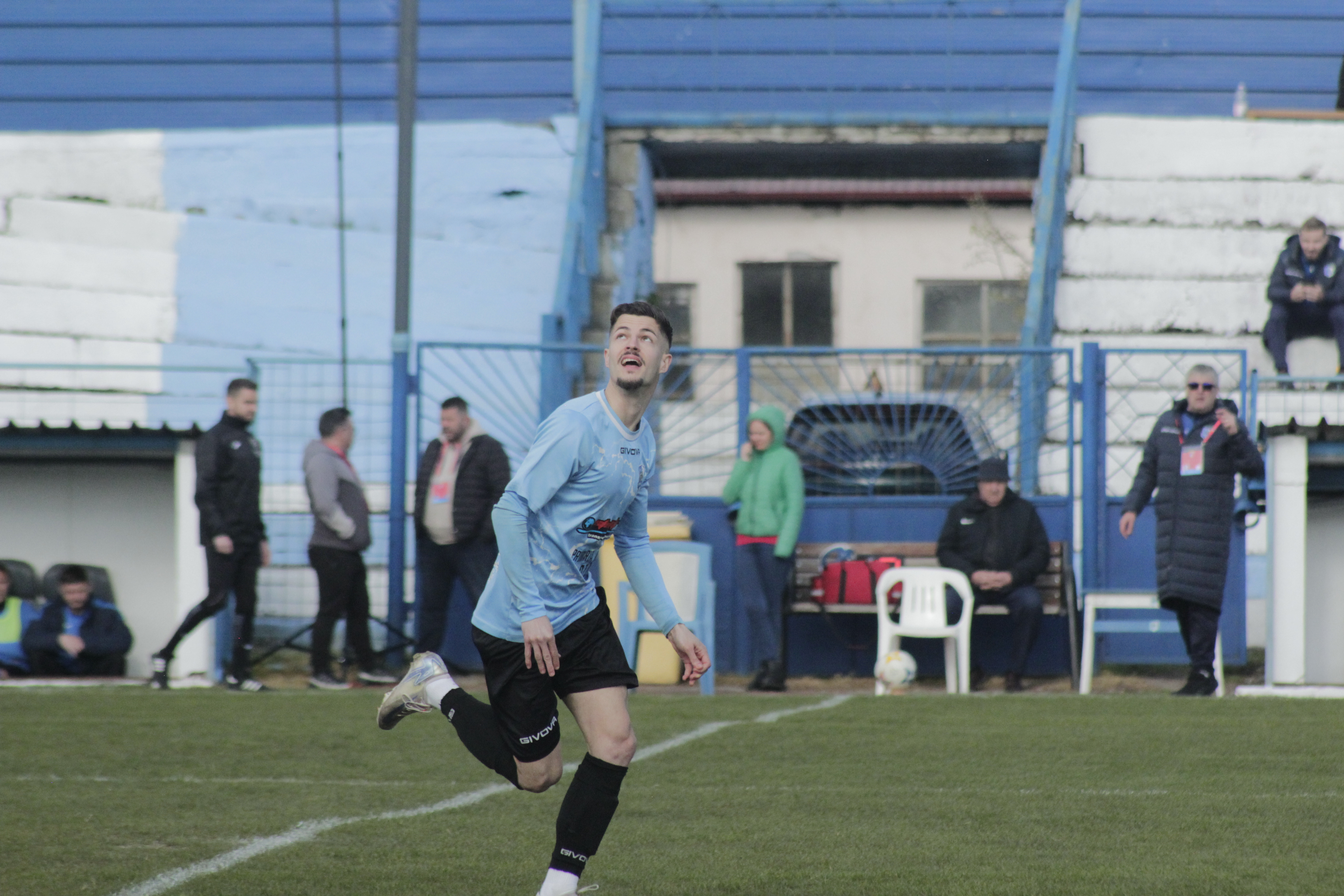 REPORTAJ LIGA 3 | Nervi, Mircea Lucescu și Cristi Popovici