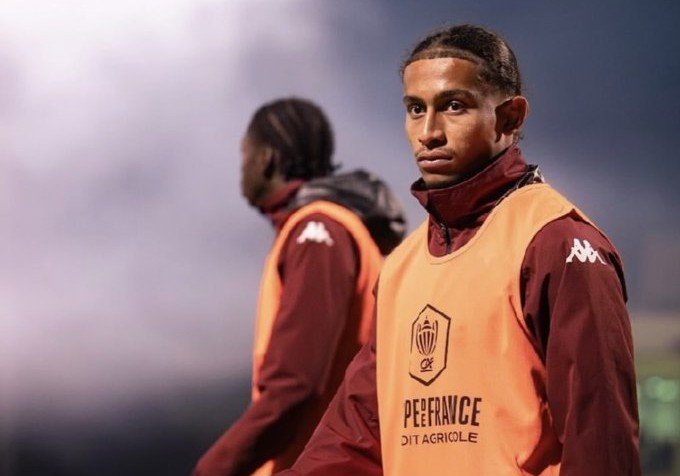 La trei luni după ce a suferit răni grave în incendiul de la Crans-Montana, Tahirys Dos Santos va juca pentru FC Metz