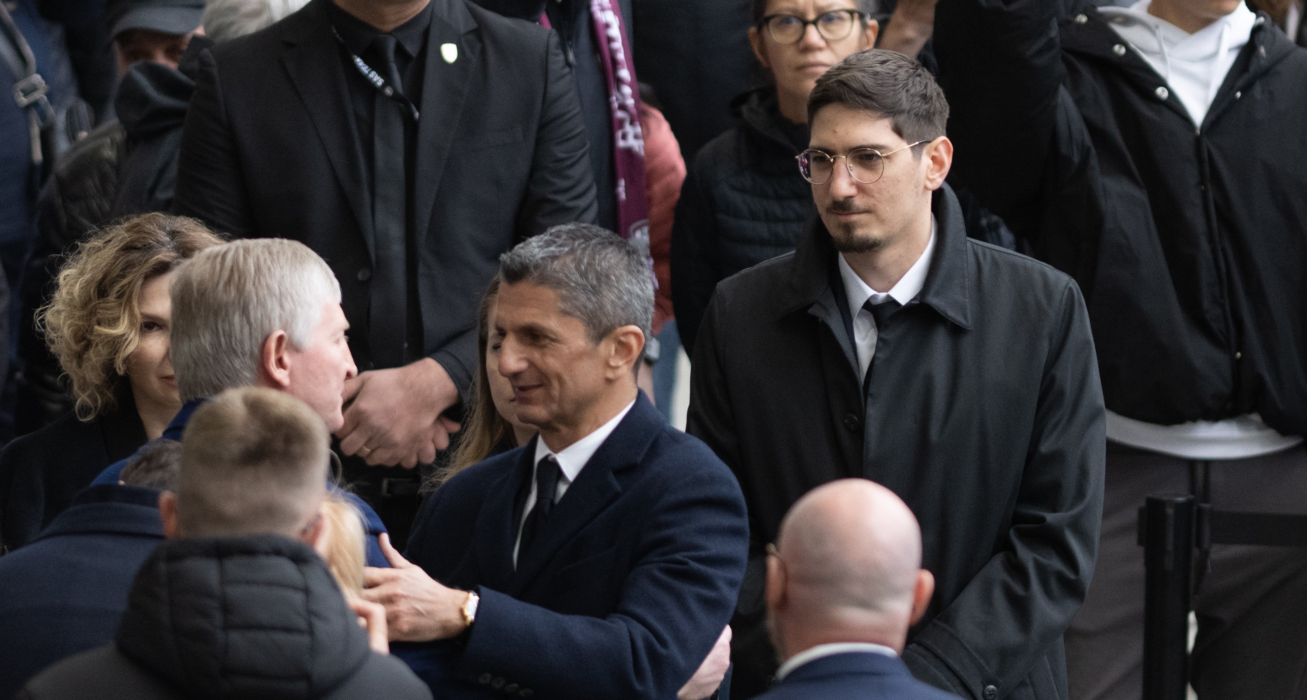 Matei Lucescu va da lovitura de start la un meci din Superligă