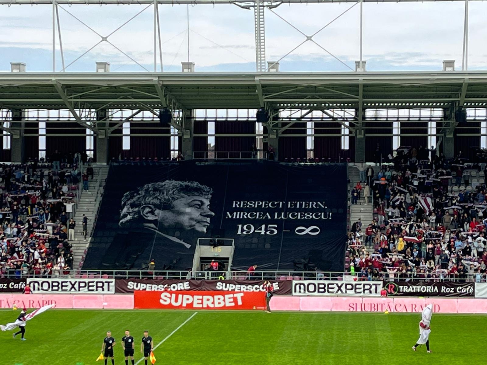 Mesaj special pentru Mircea Lucescu: ce s-a întâmplat înaintea meciului din Superliga