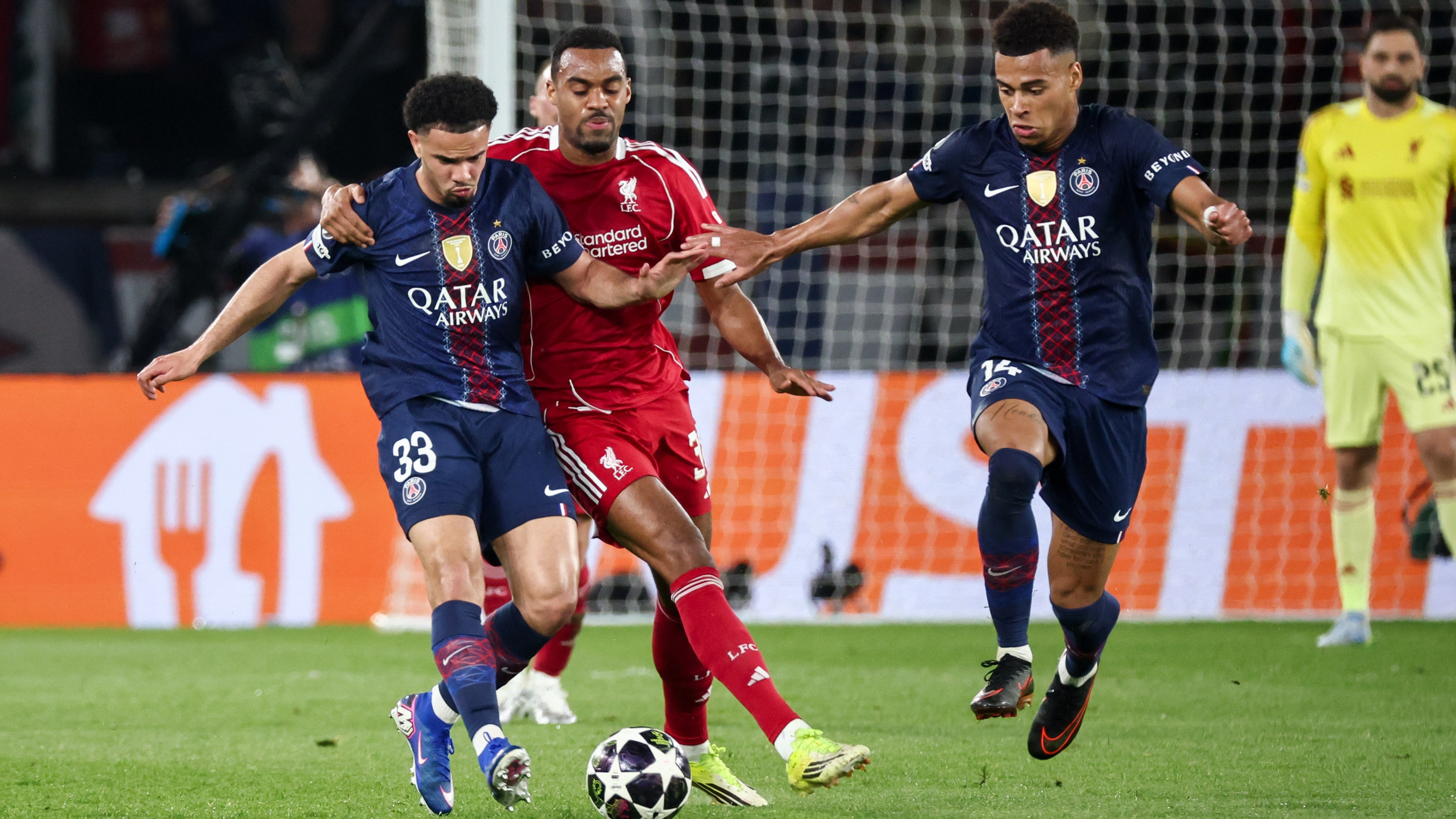 Liverpool - PSG, astăzi, ora 22:00: întoarce Liverpool rezultatul pe Anfield? Ce cotă uriașă au englezii să elimine deținătoarea trofeului. Echipele probabile + analiza lui Dan Chilom