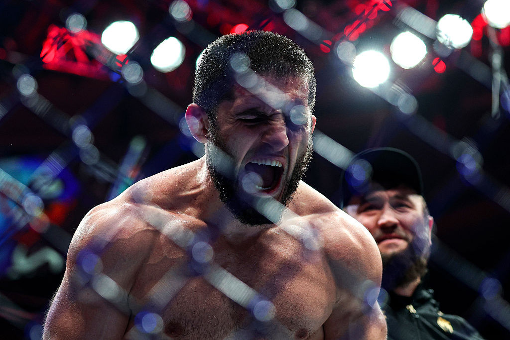 Campion din UFC, jefuit în Italia! Hoții i-au luat ghetele dăruite de Kvaratskhelia, dar i-au înapoiat pașaportul
