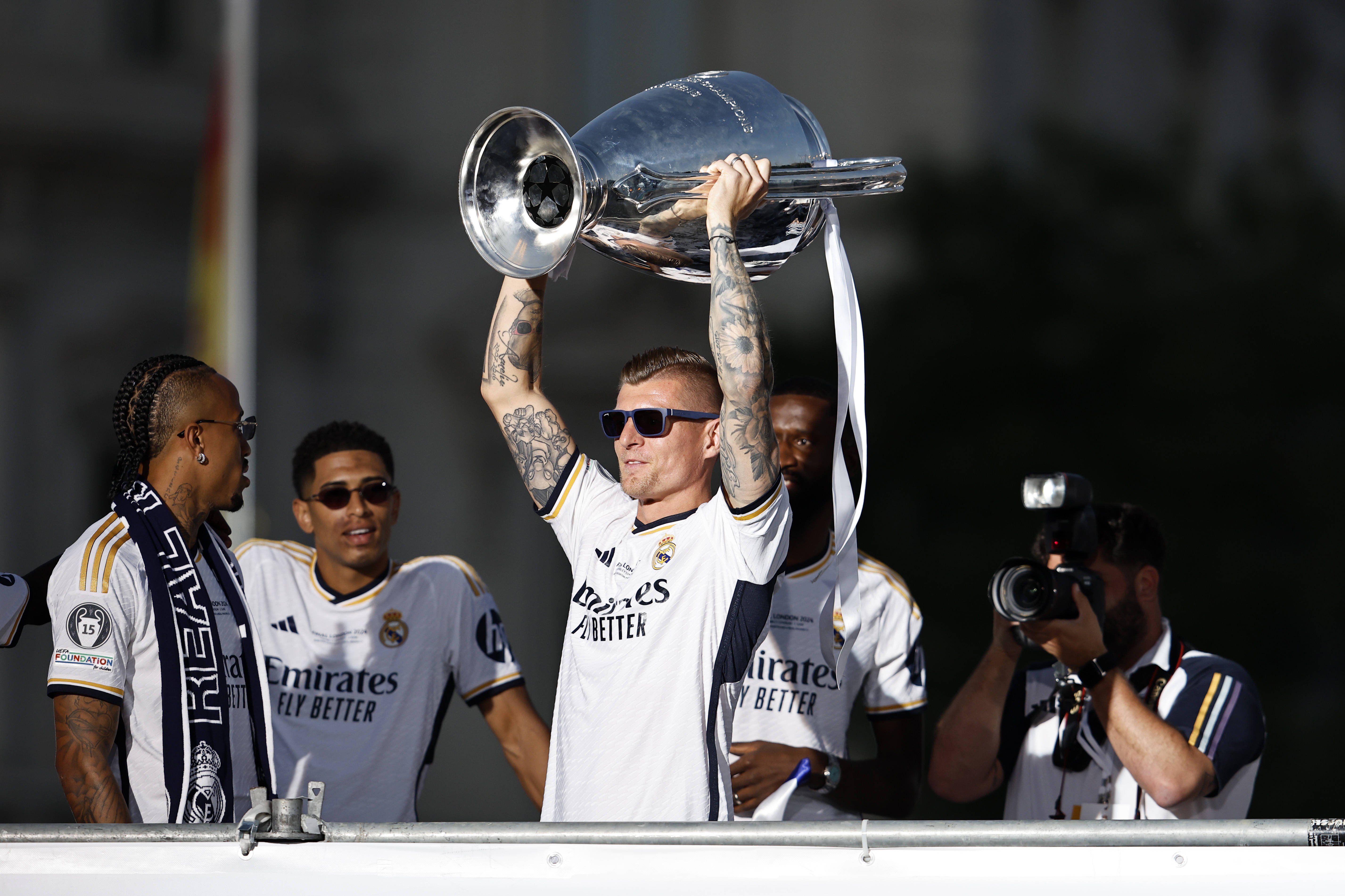 Toni Kroos semnează!