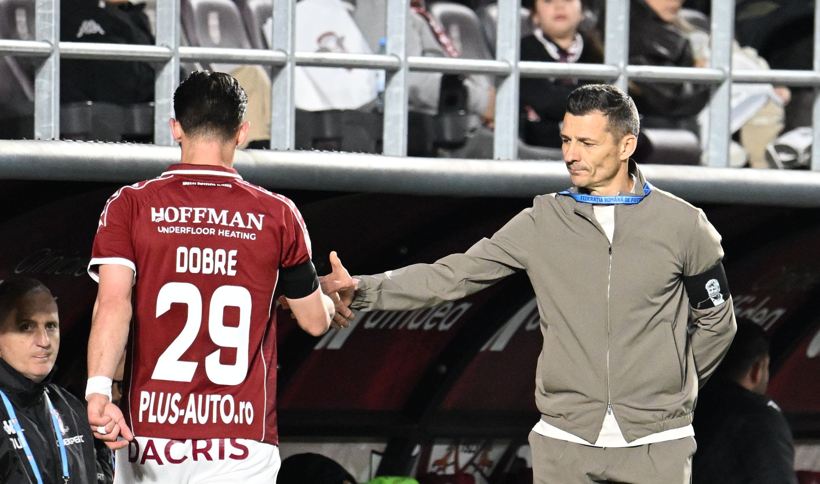 ”Asta e realitatea”. Conducerea Rapidului intervine în scandalul dintre Gâlcă și Dobre