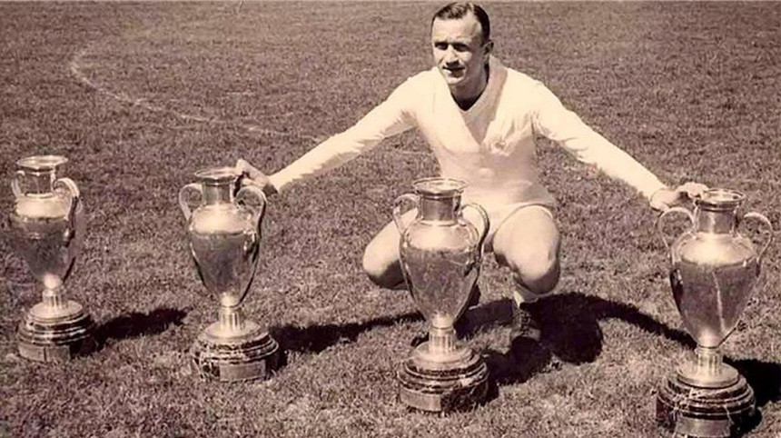 Doliu în fotbalul mondial: a murit Jose Emilio Santamaría, legenda Realului