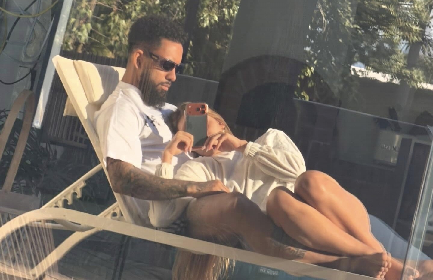 A lăsat-o pe Alisha Lehmann și s-a cuplat cu o tânără de 19 ani: noua iubita sexy a lui Douglas Luiz