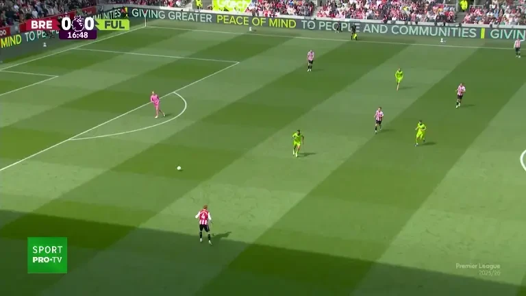 Cât s-a terminat Brentford - Fulham în Premier League (VOYO). Gazdele au jucat cu doi foști jucători de la Liverpool în primul ”11”