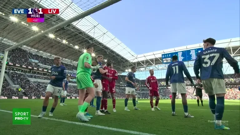 Everton - Liverpool, VOYO: Gol Van Dijk (min 90+10)
