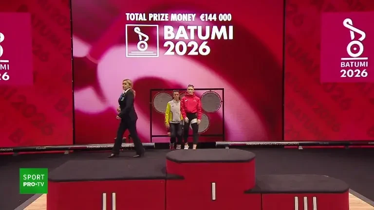 Mihaela Cambei, pe primul loc al podiumului european, proba smuls