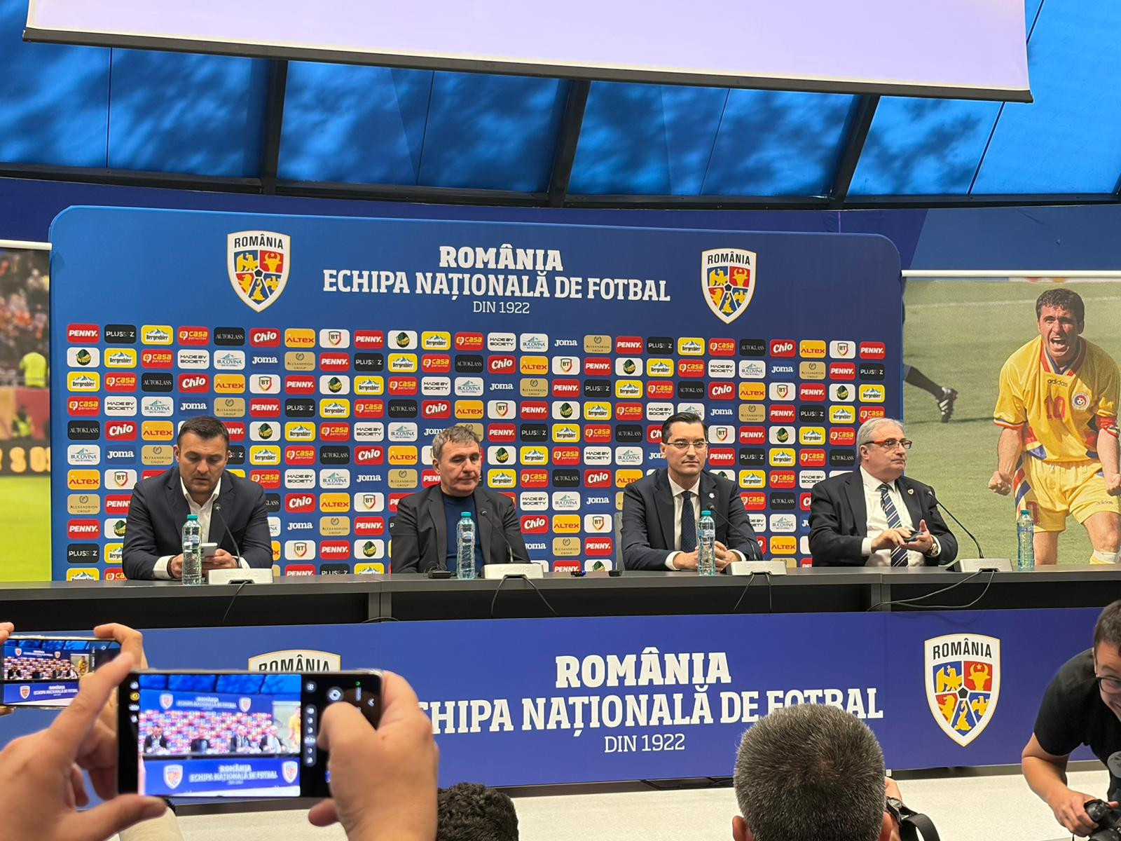 Pe ce perioadă a semnat Gheorghe Hagi cu Federația Română de Fotbal