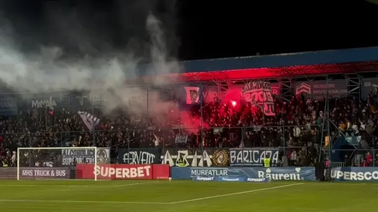 Galeria Farului, atmosferă incendiară la meciul cu FCSB. Ce au cântat fanii