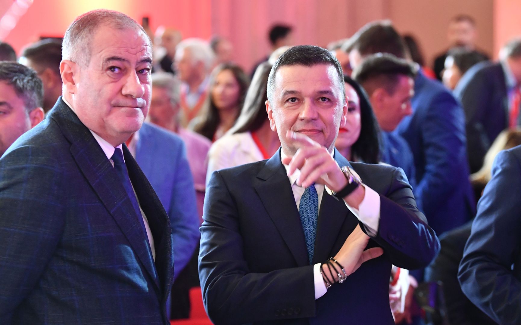 BREAKING NEWS - Miniștrii PSD au demisionat din Guvern. Cum arată acum Executivul