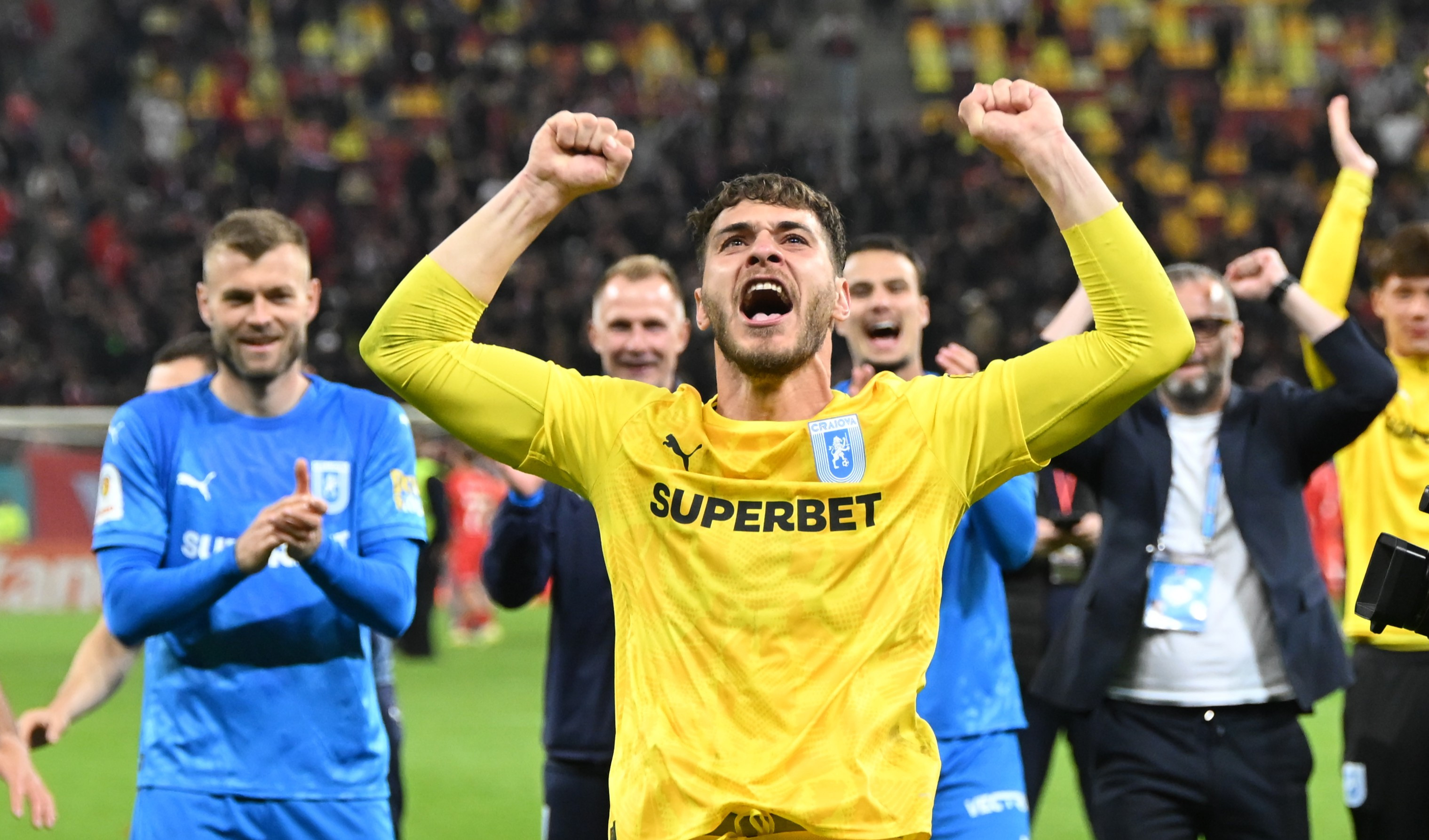 Așa a trimis-o pe Universitatea Craiova în finală! Secretul lui Laurențiu Popescu la loviturile de departajare: „Mi-a spus tot”