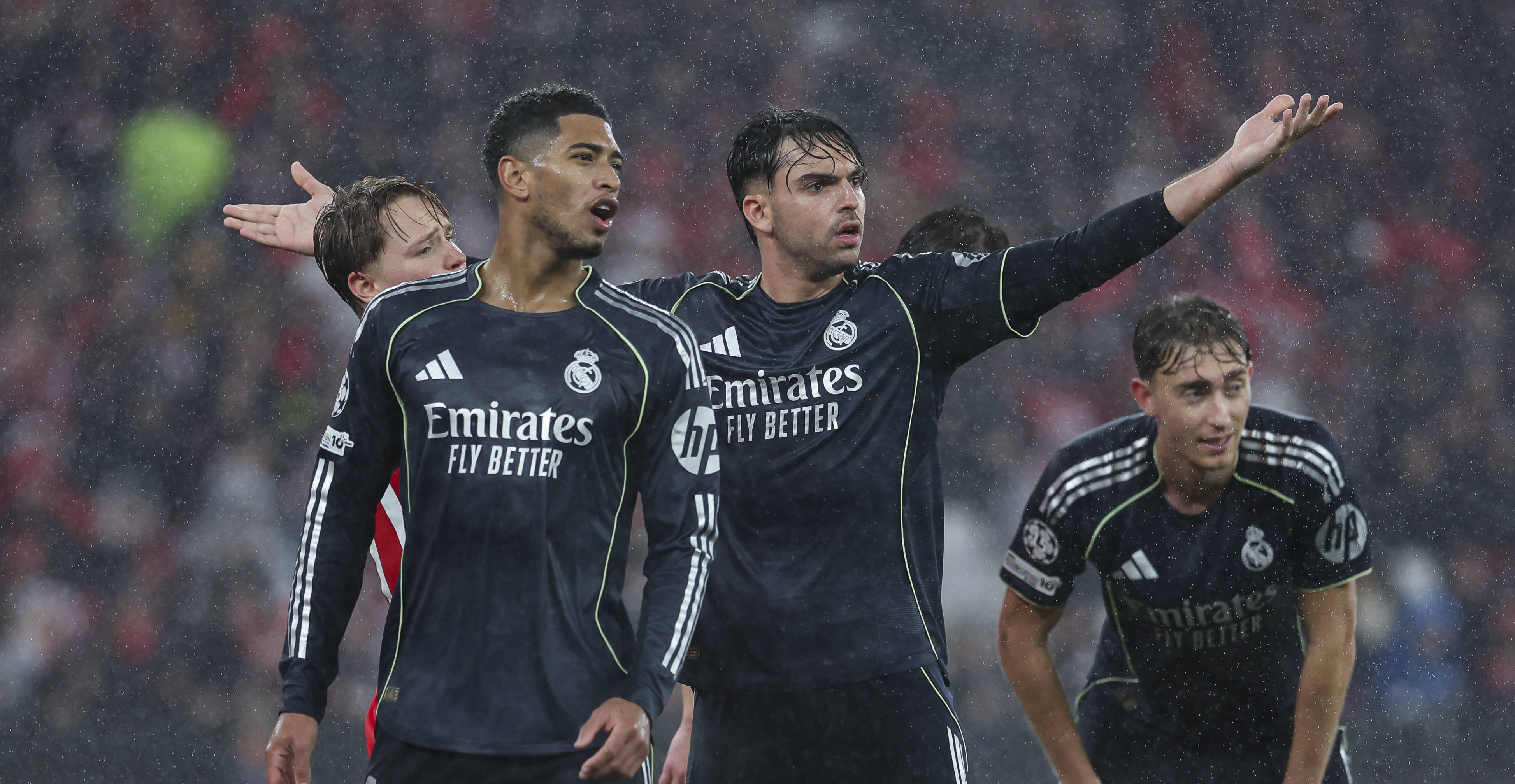 OUT! Real Madrid vrea să scape de un jucător