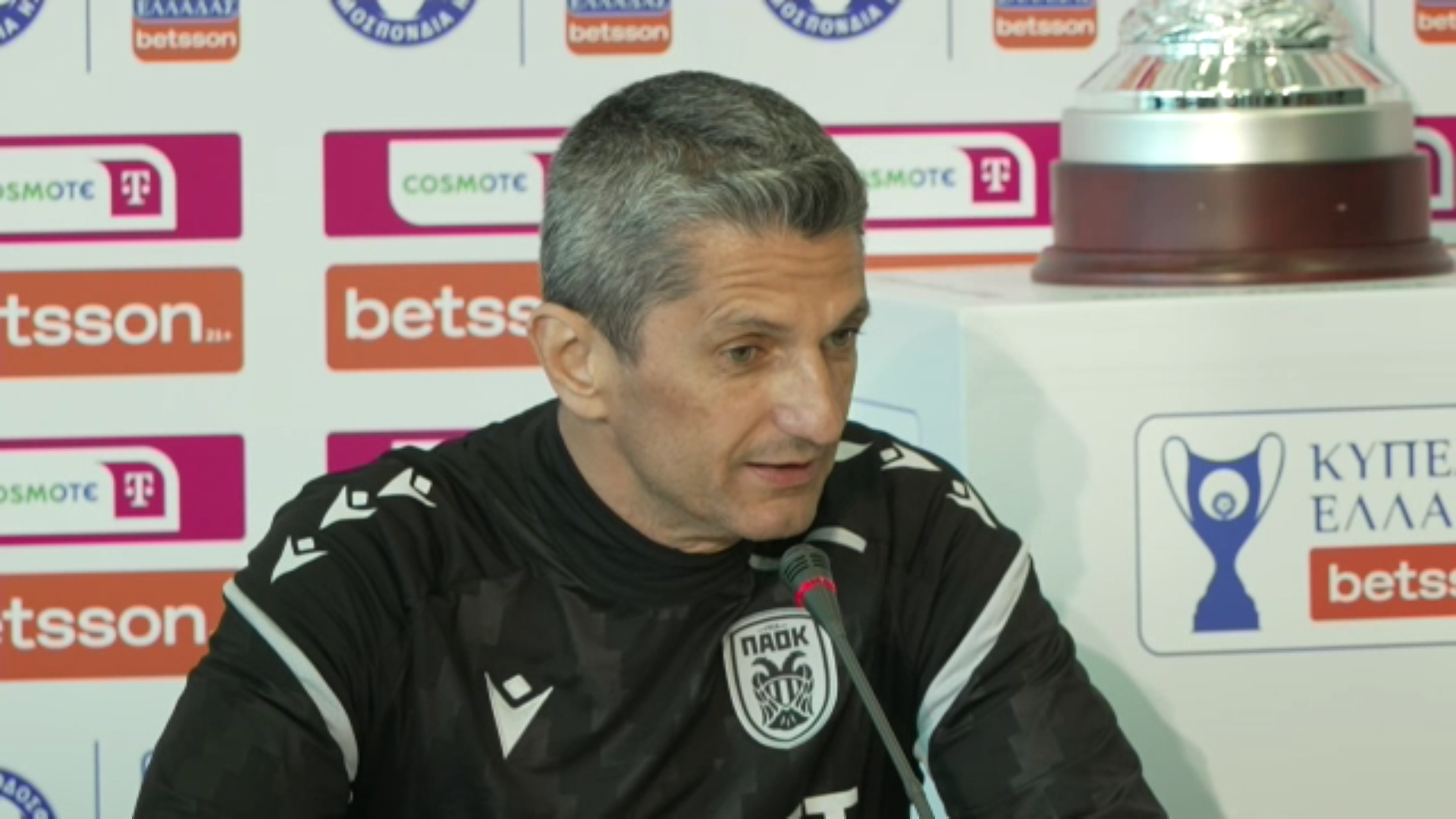 Răzvan Lucescu l-a menționat pe Mircea Lucescu înainte de finala Cupei Greciei: ”Dacă nu câștig, mor!”