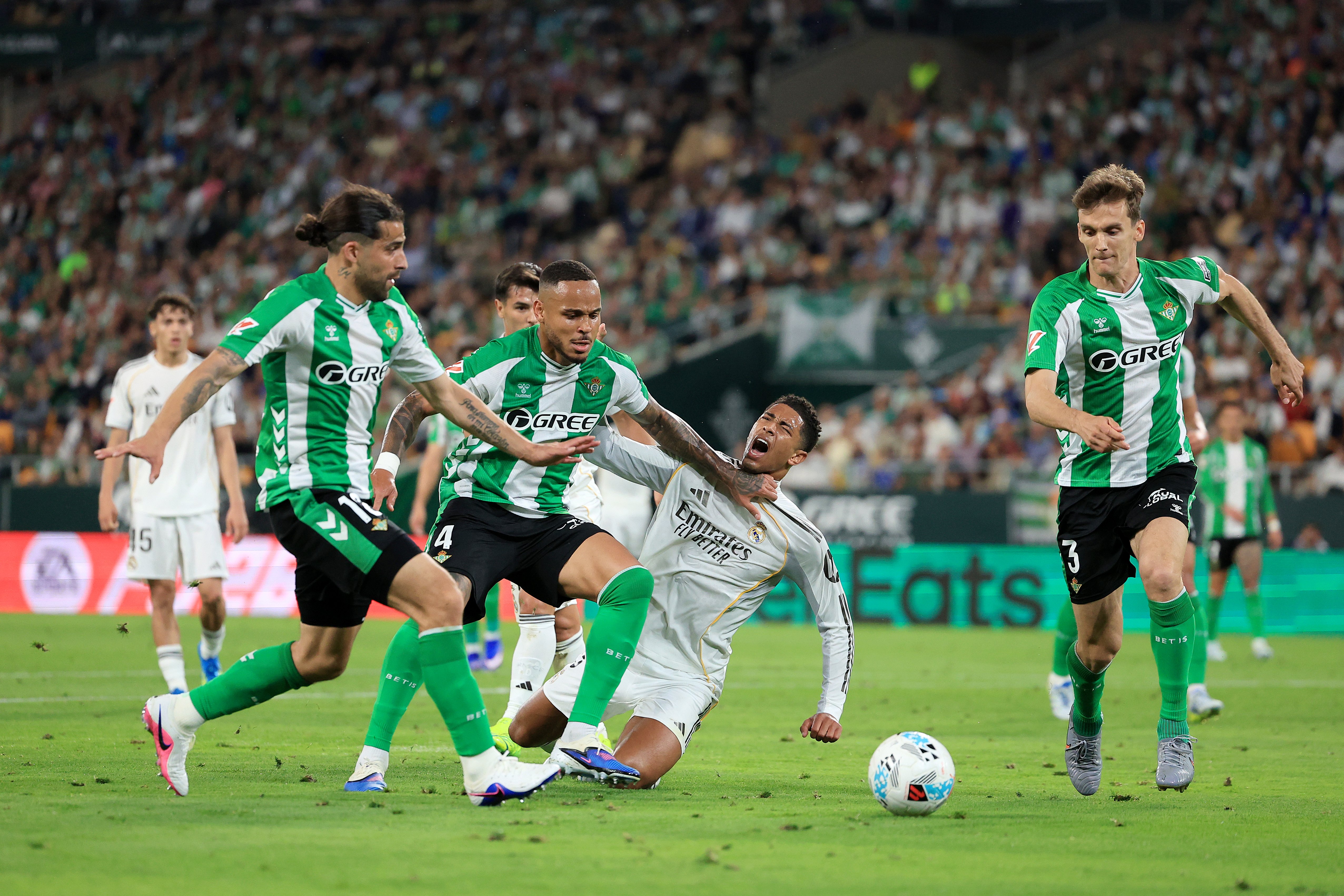 Real Madrid, KO în lupta pentru titlu la ultima fază cu Betis! Clasamentul din La Liga