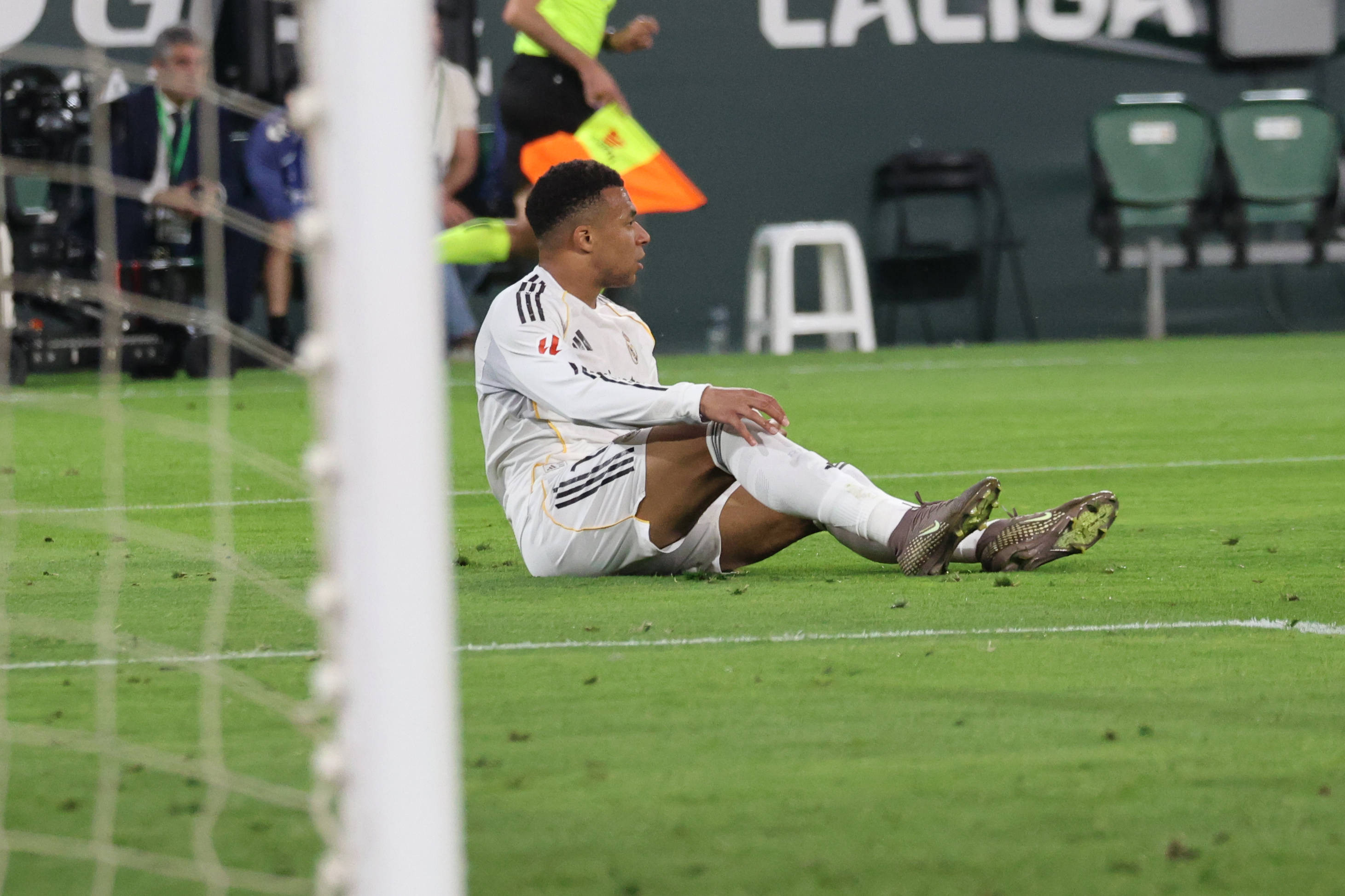 Kylian Mbappe, OUT!