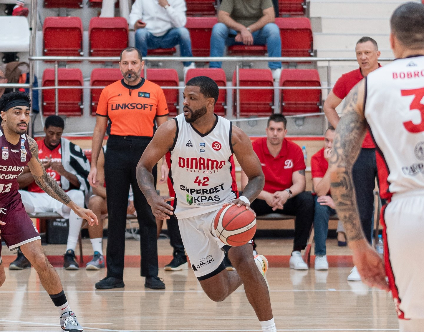 Dinamo - Rapid I ”Galop de sănătate” în primul derby al zilei!