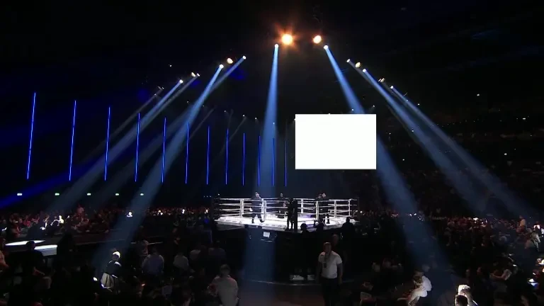 GLORY 107 | Ştefan Lătescu, a patra victorie în Glory! Românul a îmblânzit „Pantera” Iuri Fernandes