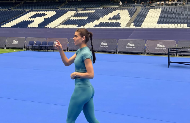 S-a antrenat cu Sorana Cîrstea, pe Santiago Bernabeu: românca, lăudată pentru „corpul perfect”