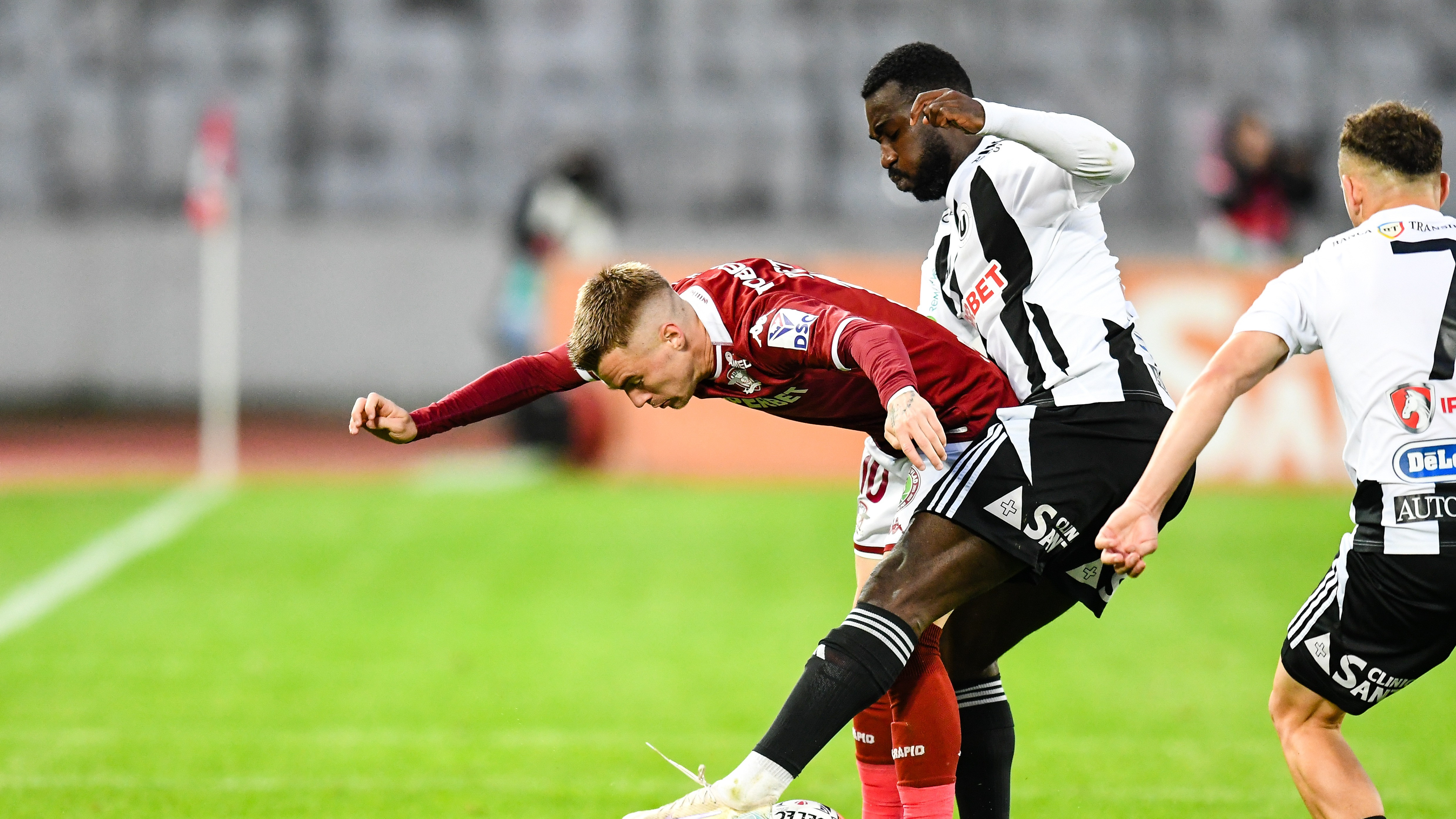 Rapid, un necaz nu vine singur: „Mai mult ca sigur, sezonul s-a încheiat pentru el“