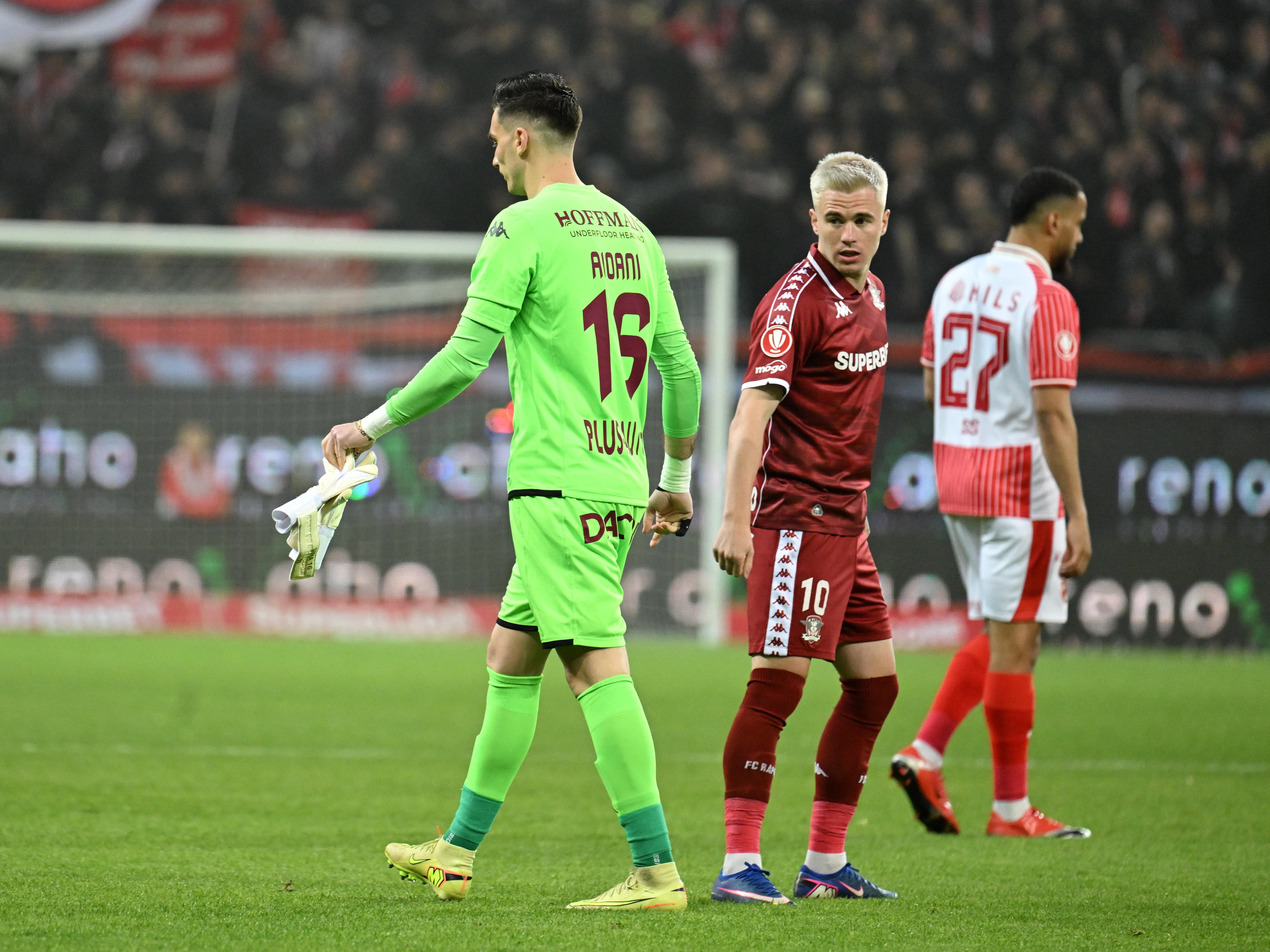 Dinamo bucuresti rapid bucuresti play off superliga superbet 26042026 2