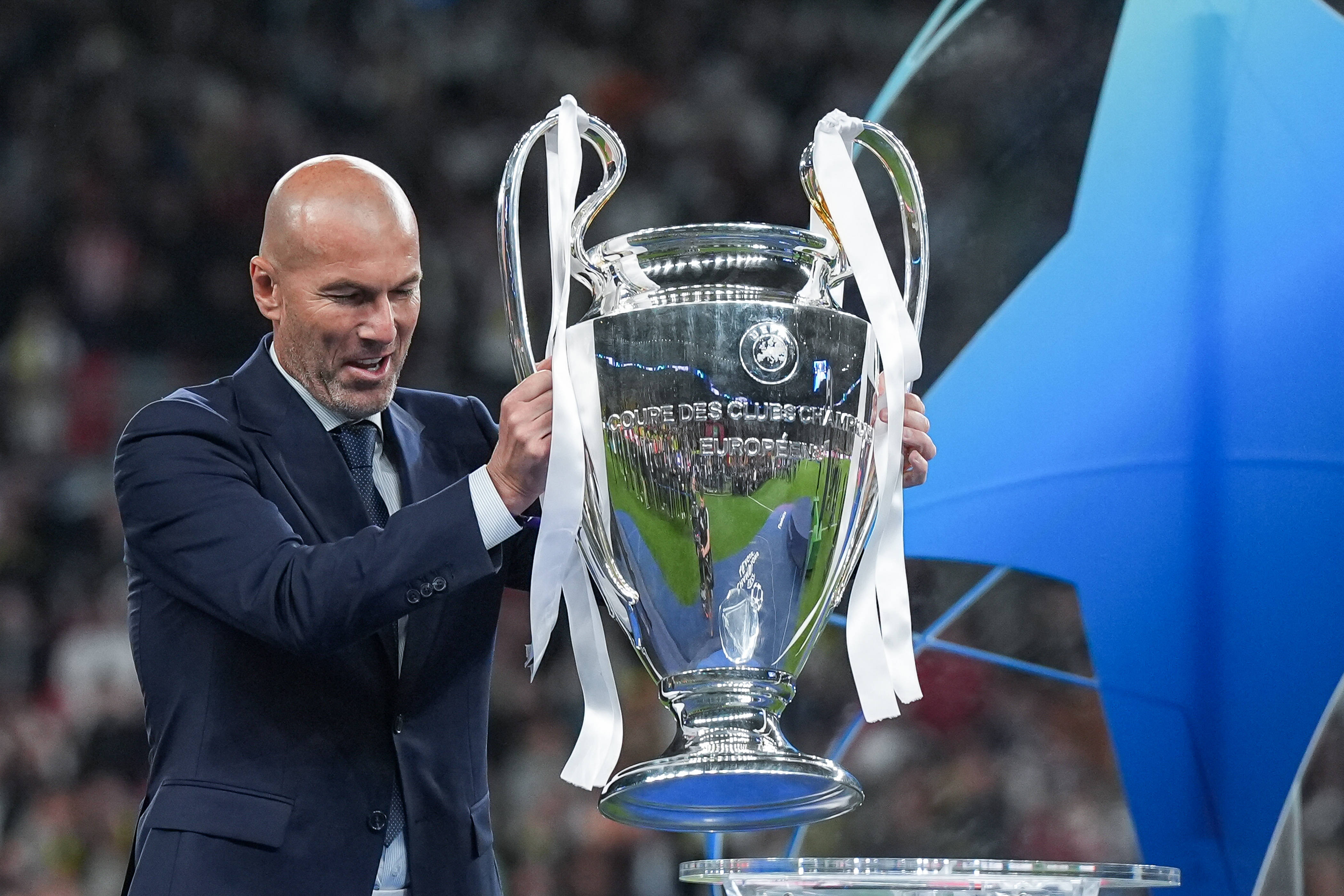 Spaniolii anunță: ”Real Madrid l-a contactat pe Zidane”