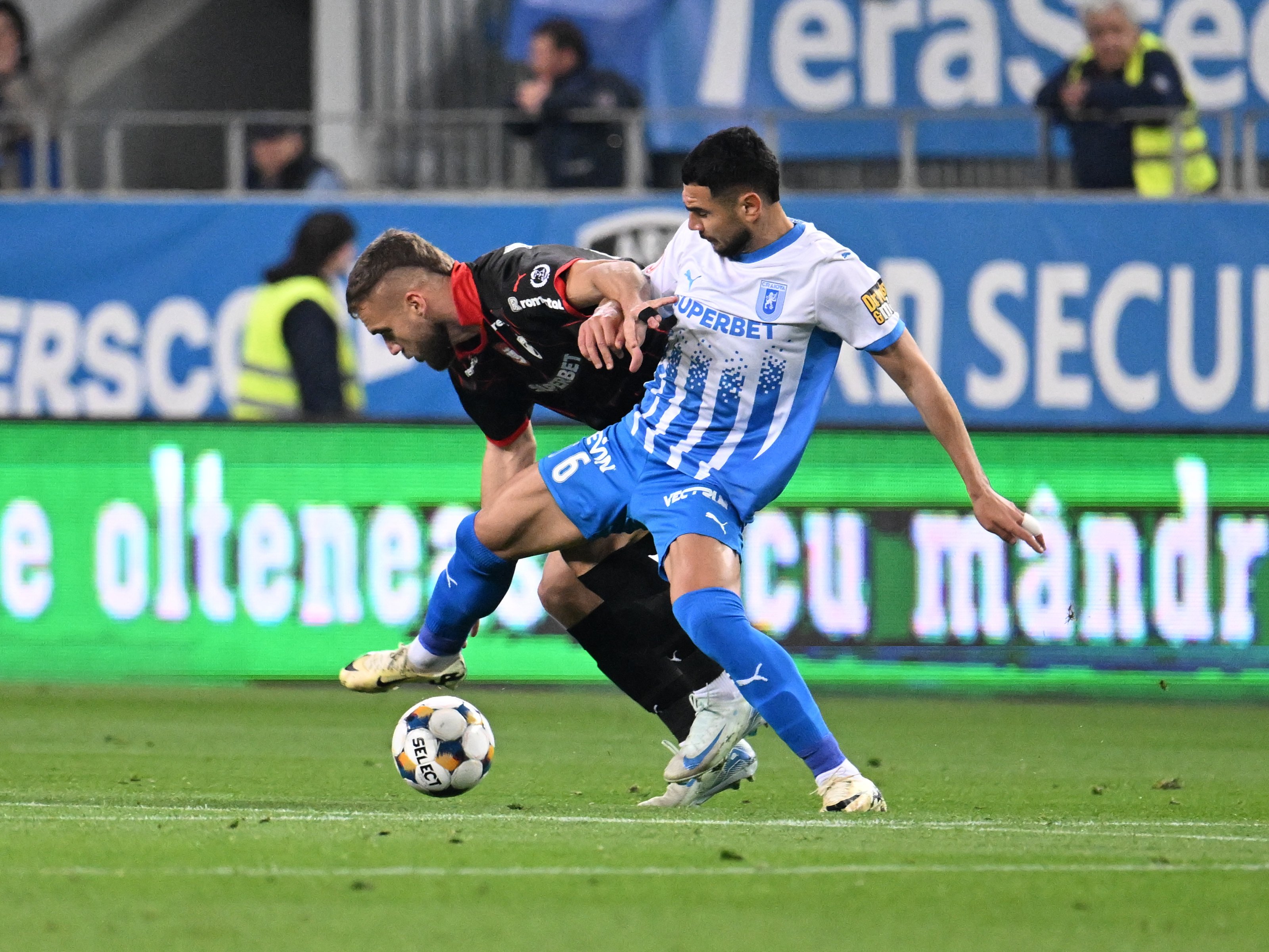 Universitatea craiova dinamo bucuresti play off superliga superbet 3052026