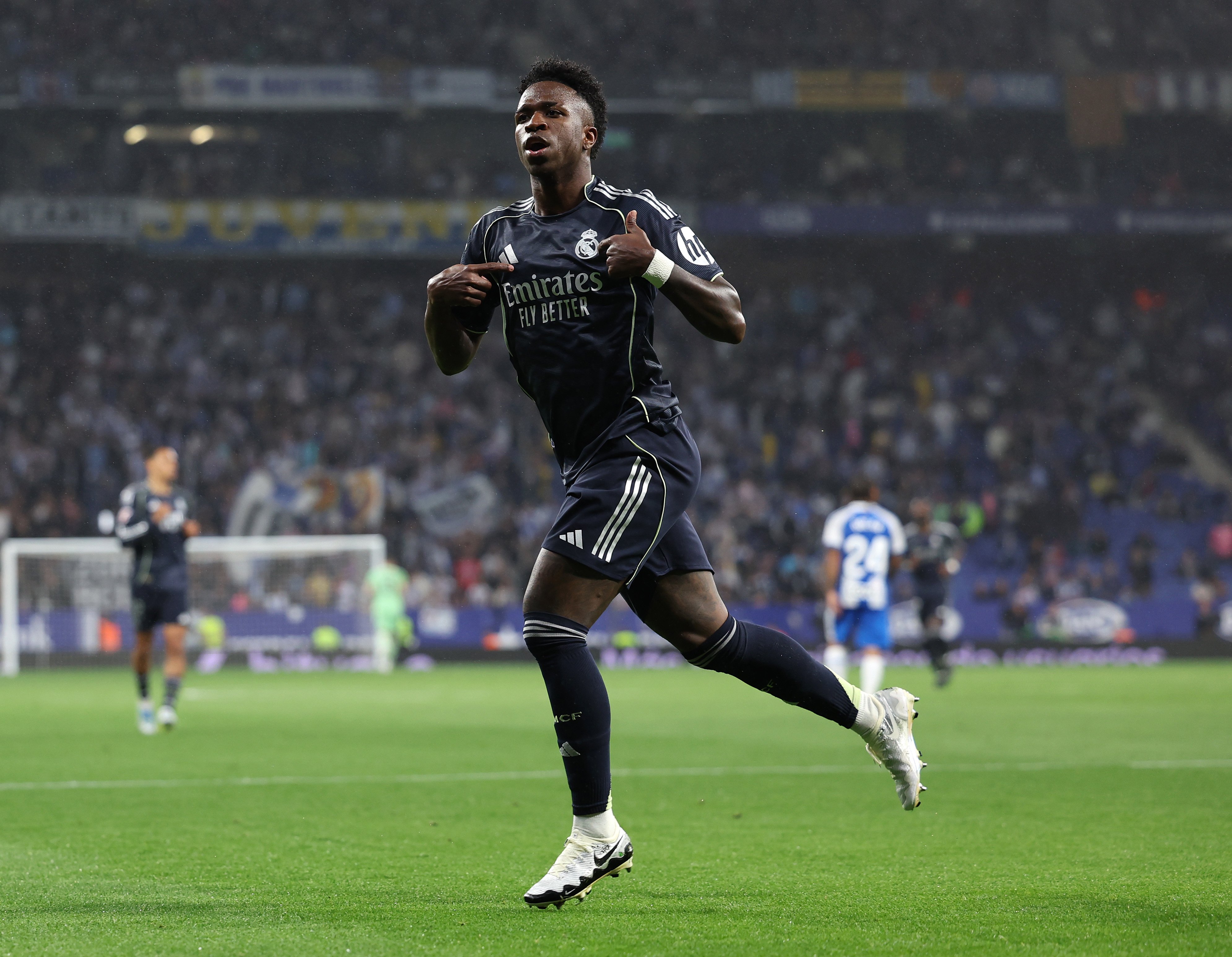 Vinicius o salvează din nou pe Real Madrid și amână sărbătoarea Barcelonei! El Clasico, cu titlul pe masă pe Camp Nou