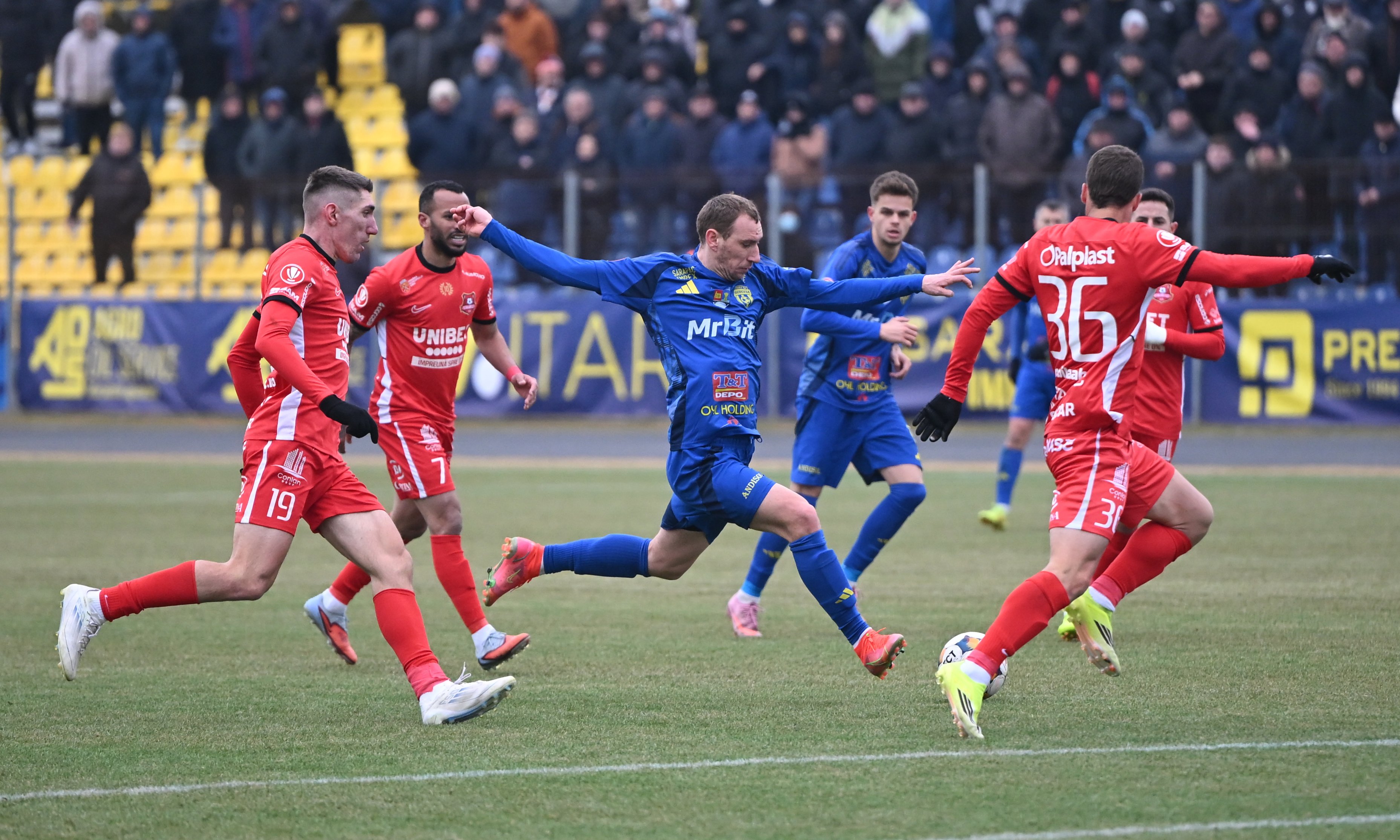 Unirea Slobozia - FC Hermannstadt, 17:30, LIVE TEXT pe Sport.ro. Meci de foc pentru salvarea de la retrogradare