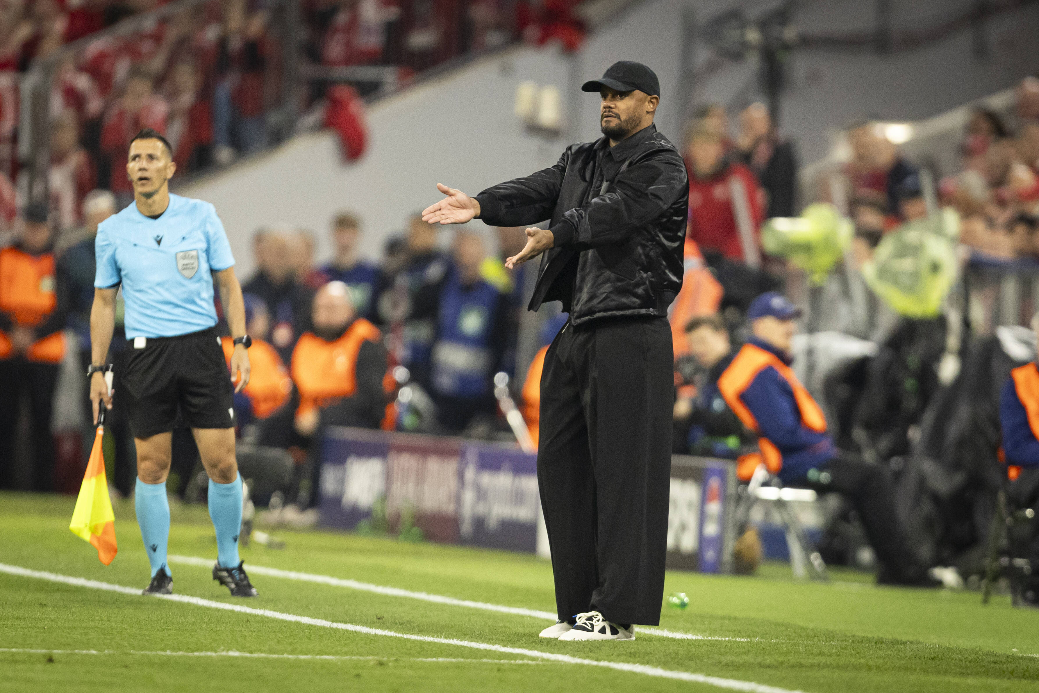 Motivul pentru care Mihai Stoica l-a ironizat pe Vincent Kompany după Bayern - PSG: ”L-a cam dereglat!”