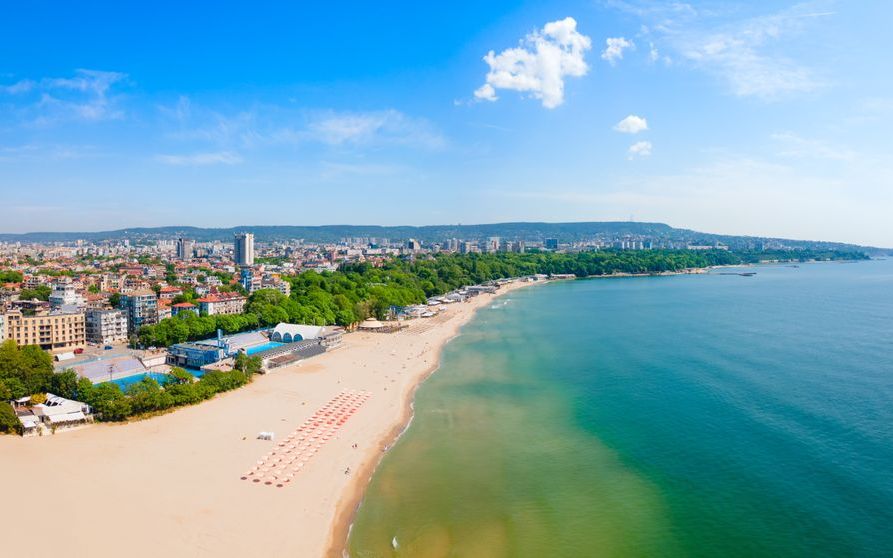 „Prețuri șoc în Bulgaria”. Cât a ajuns să coste o bere după trecerea la euro