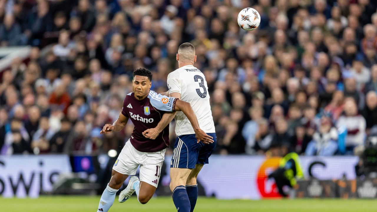 S-a stabilit finala Europa League! A plouat cu goluri în Aston Villa - Nottingham Forest și Freiburg - Braga
