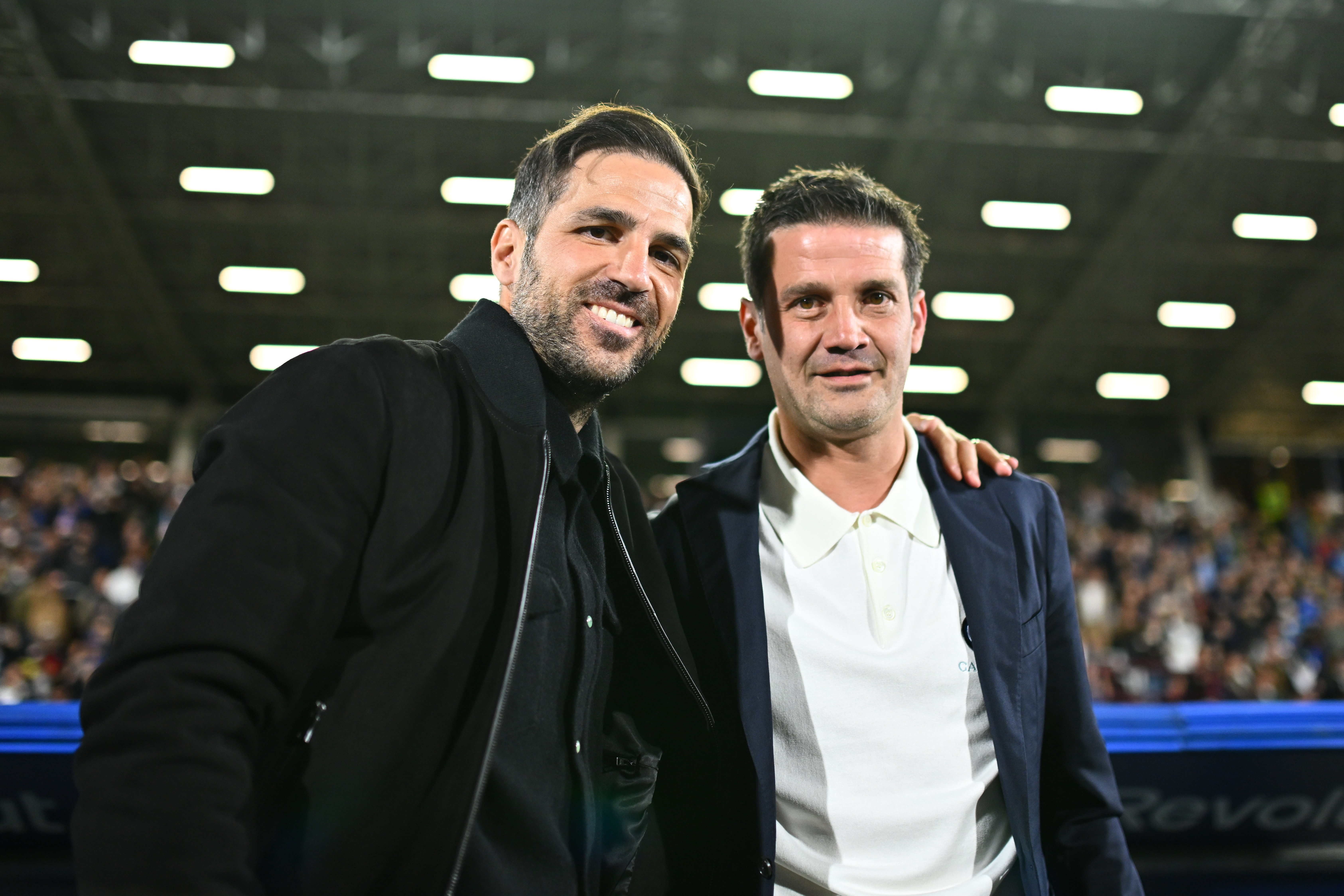 Ofertat de două cluburi din Premier League, Cesc Fabregas s-a decis! Unde va antrena rivalul lui Chivu