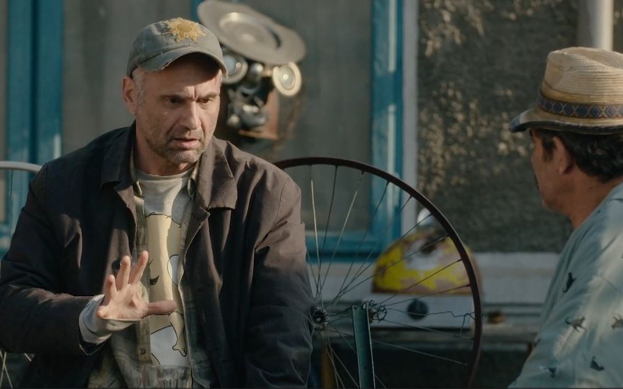 Firicel pierde 3.000 de lei după un apel cu voce clonată prin inteligență artificială! Ce trebuie să știi despre fraudele prin telefon și metodele prin care te ferești de escroci