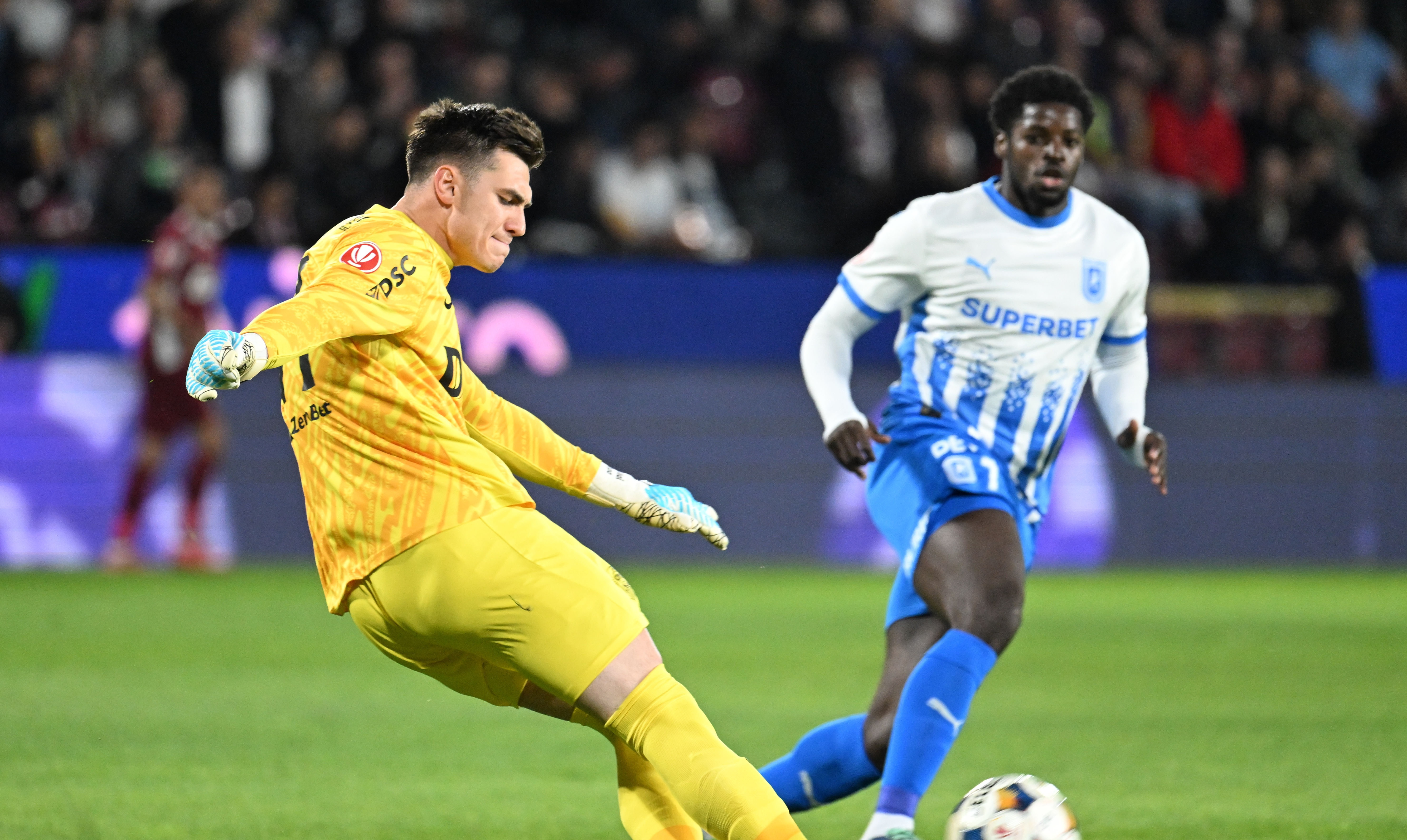 Cum arată Superliga după somniferul CFR - Craiova. ”U” Cluj, obligată să câștige cu Rapid
