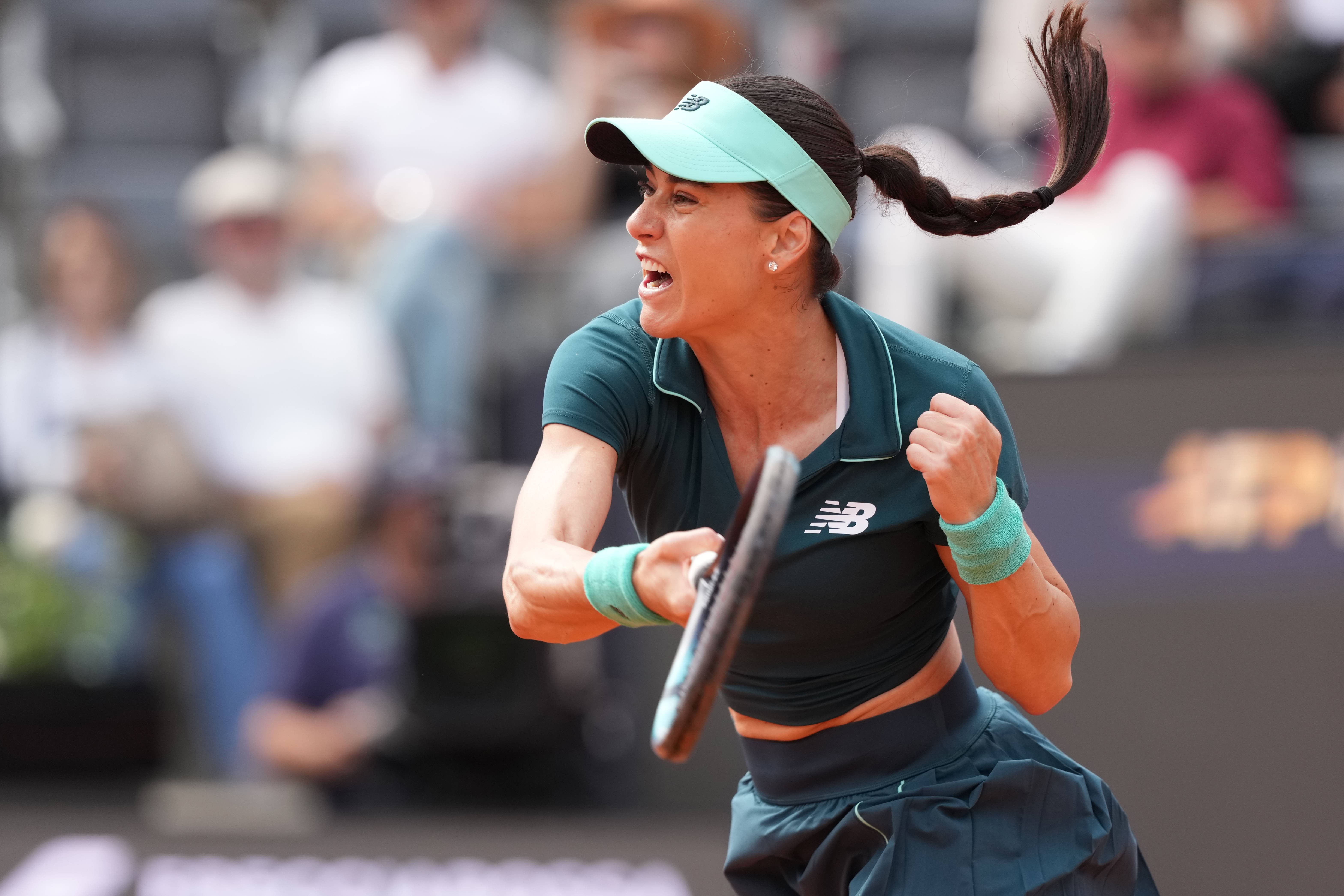 MECI URIAȘ! Sorana Cîrstea a învins-o pe Aryna Sabalenka, liderul WTA, la turneul de 1000 de puncte de la Roma!