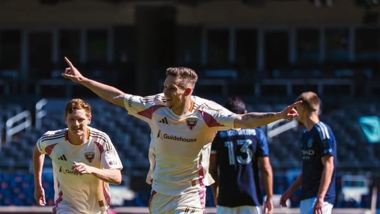 Un nou record financiar în MLS! Mutarea lui Louis Munteanu a scris istorie pentru D.C. United