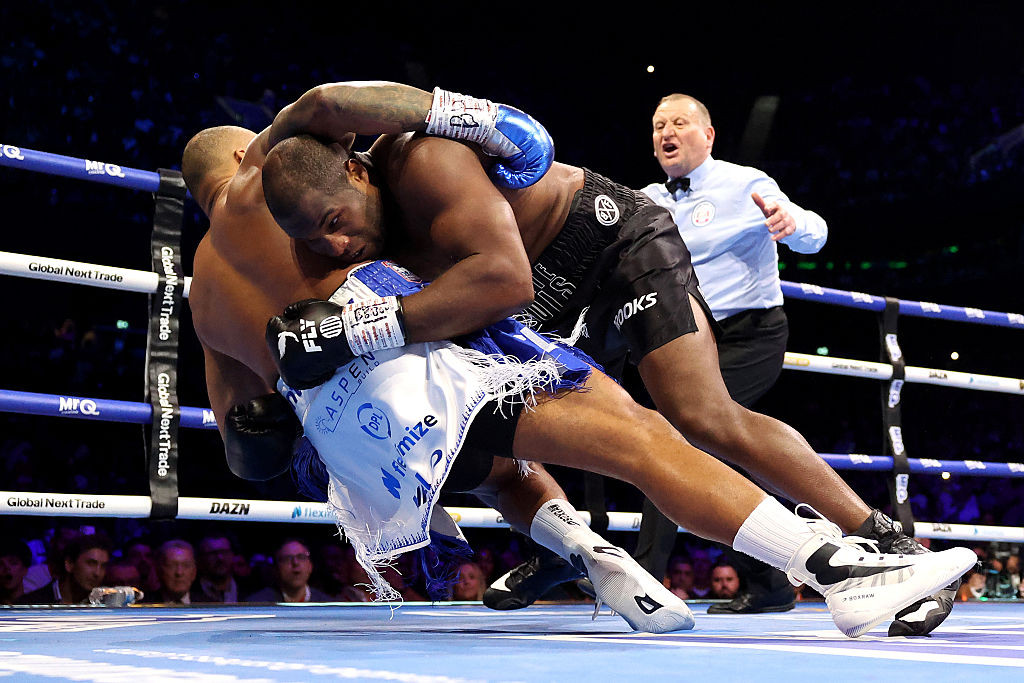 A pupat podeaua în primele secunde, apoi s-a dezlănțuit! Cum s-a terminat Daniel Dubois - Fabio Wardley, meci pentru titlul WBO la grea