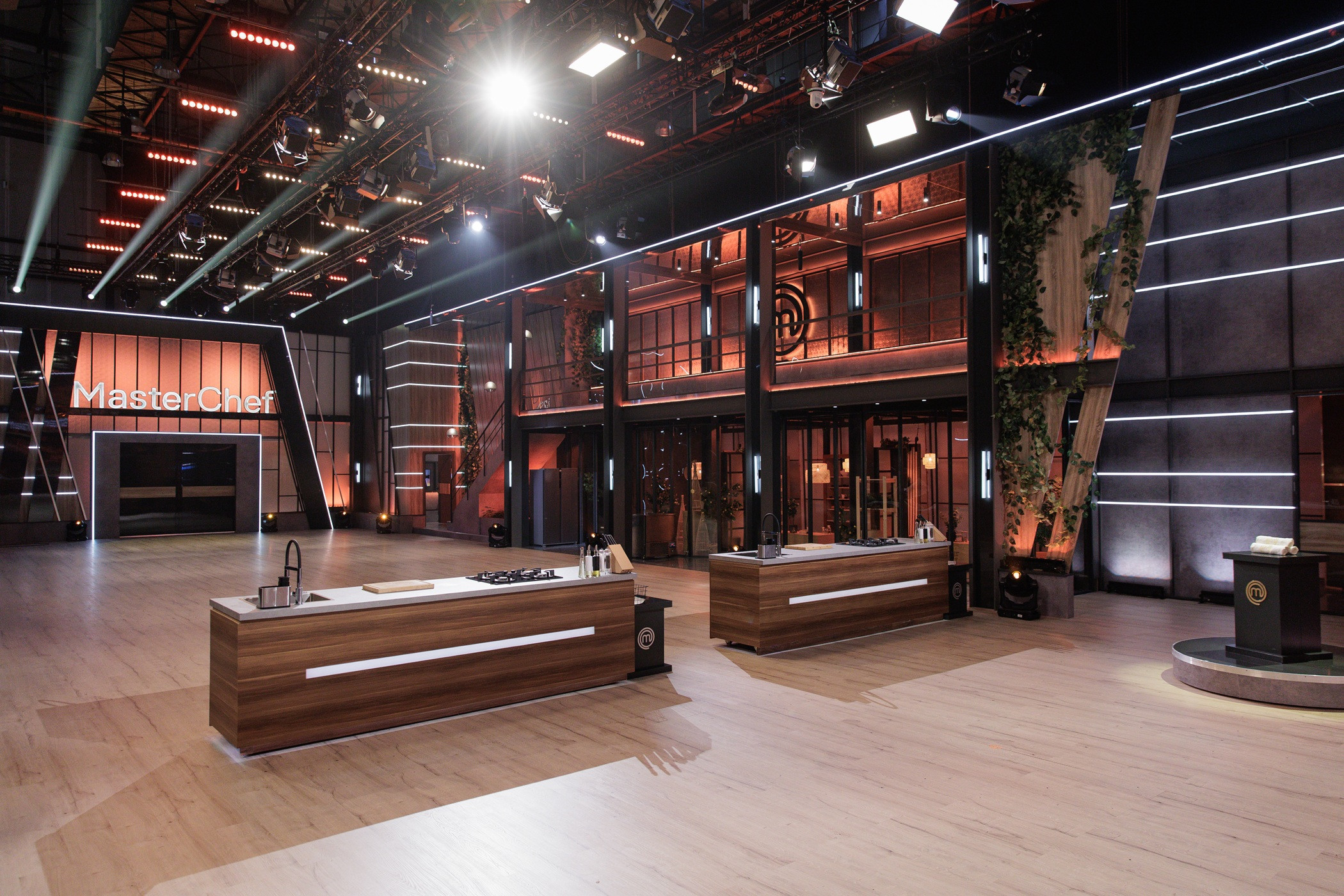 Primele imagini cu noul platou MasterChef România