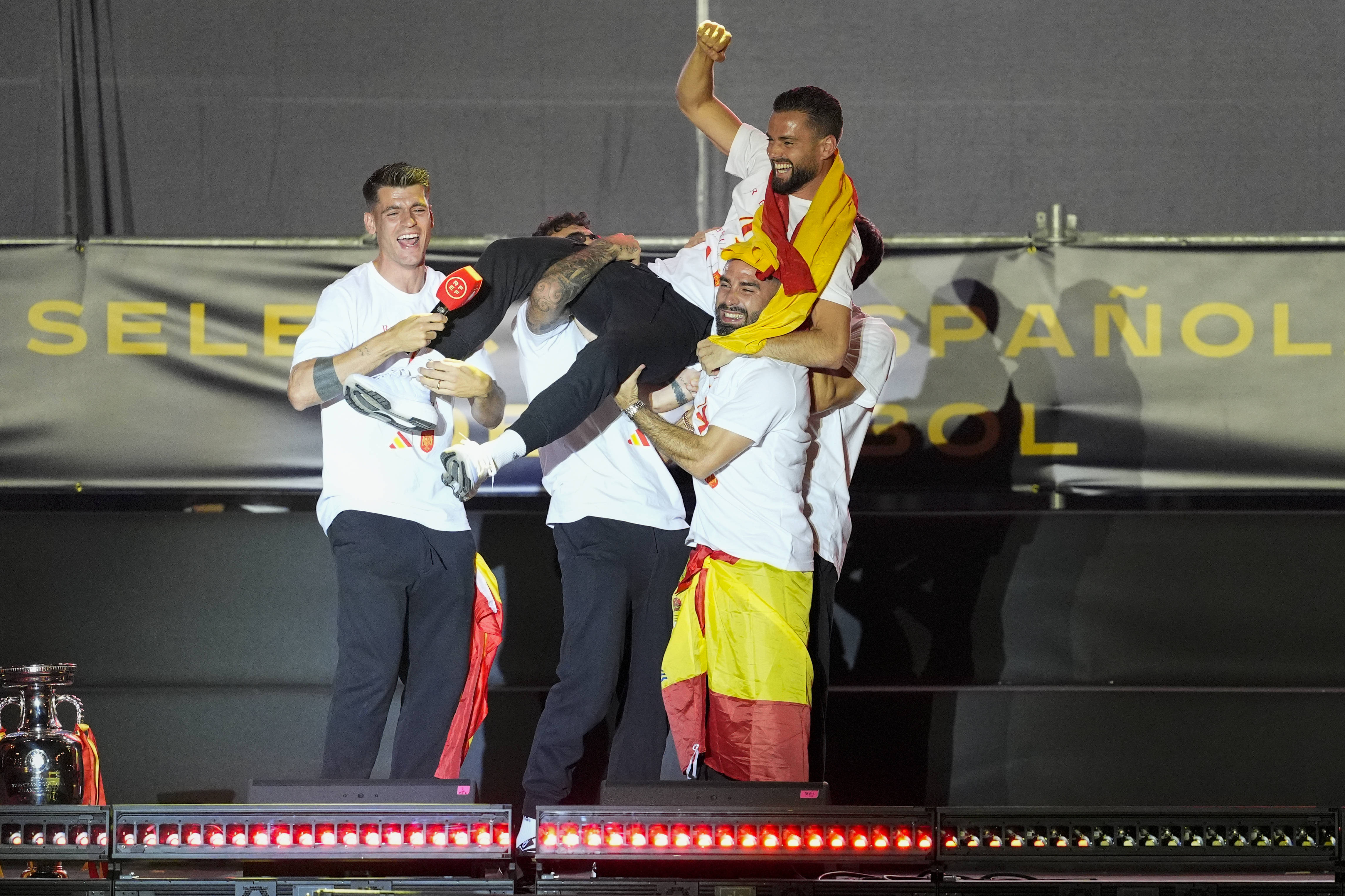 Dani carvajal 11