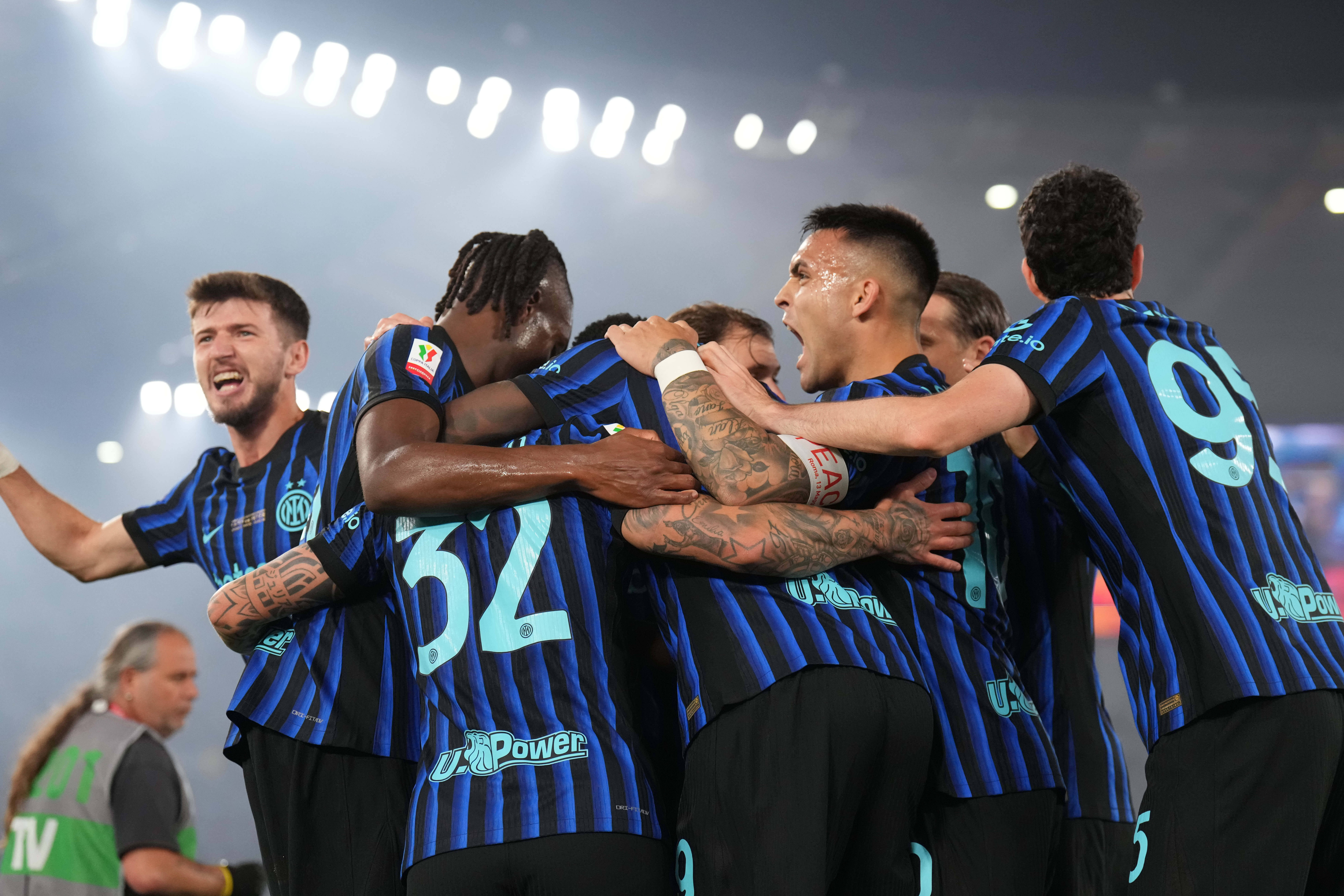 ACUM: Lazio - Inter 0-2 este în direct pe VOYO | Echipa lui Chivu face spectacol pe ”Olimpico”! Eroare colosală în defensiva gazdelor